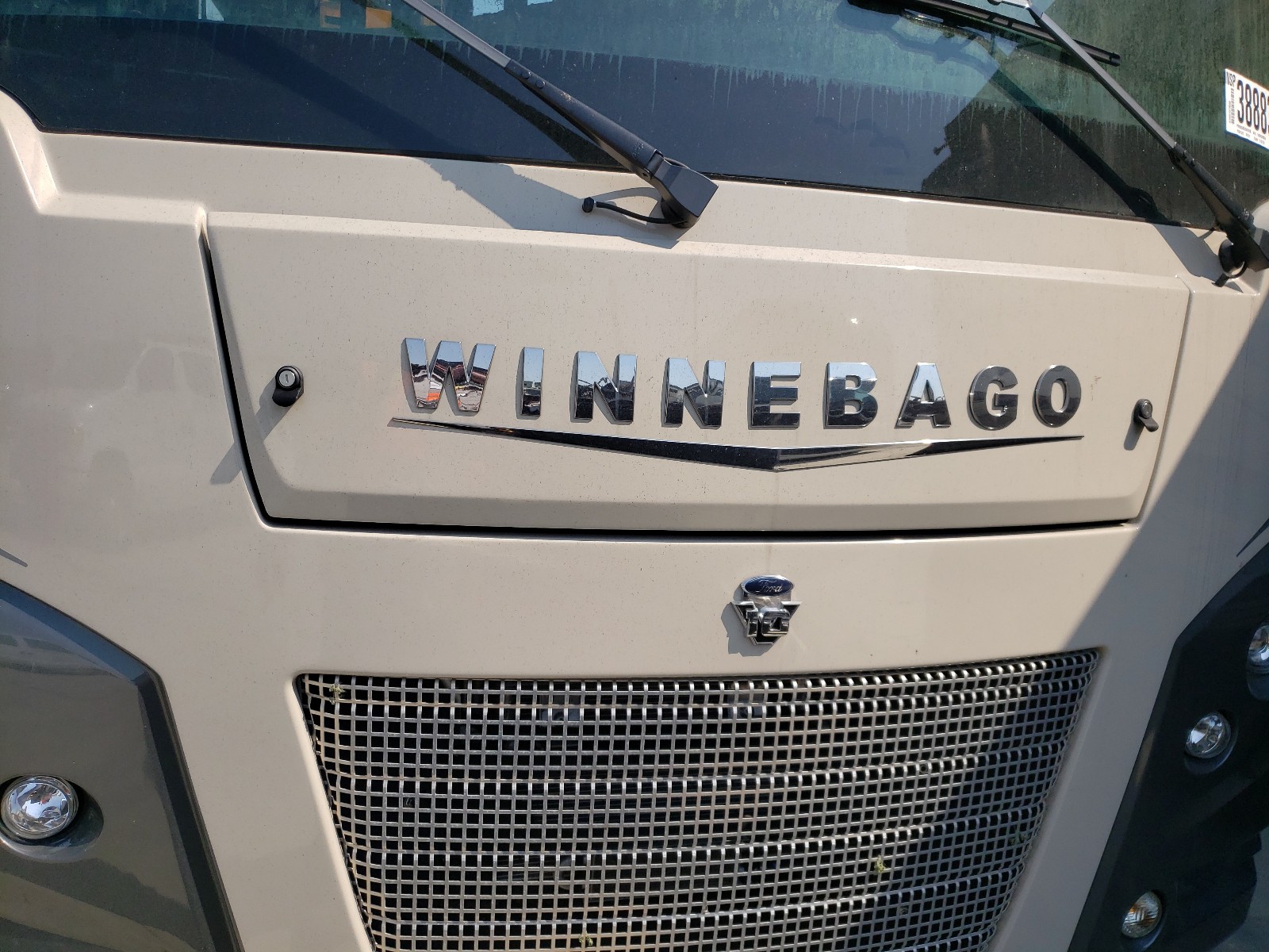 Photo 7 from auction – 2019 FORD F53 with VIN 1F65F5DY4K0A18802