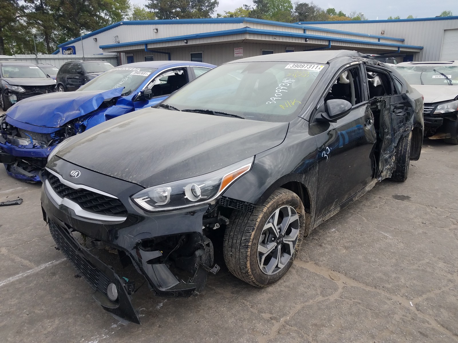Photo 2 from auction – 2019 KIA FORTE FE with VIN 3KPF24ADXKE085758