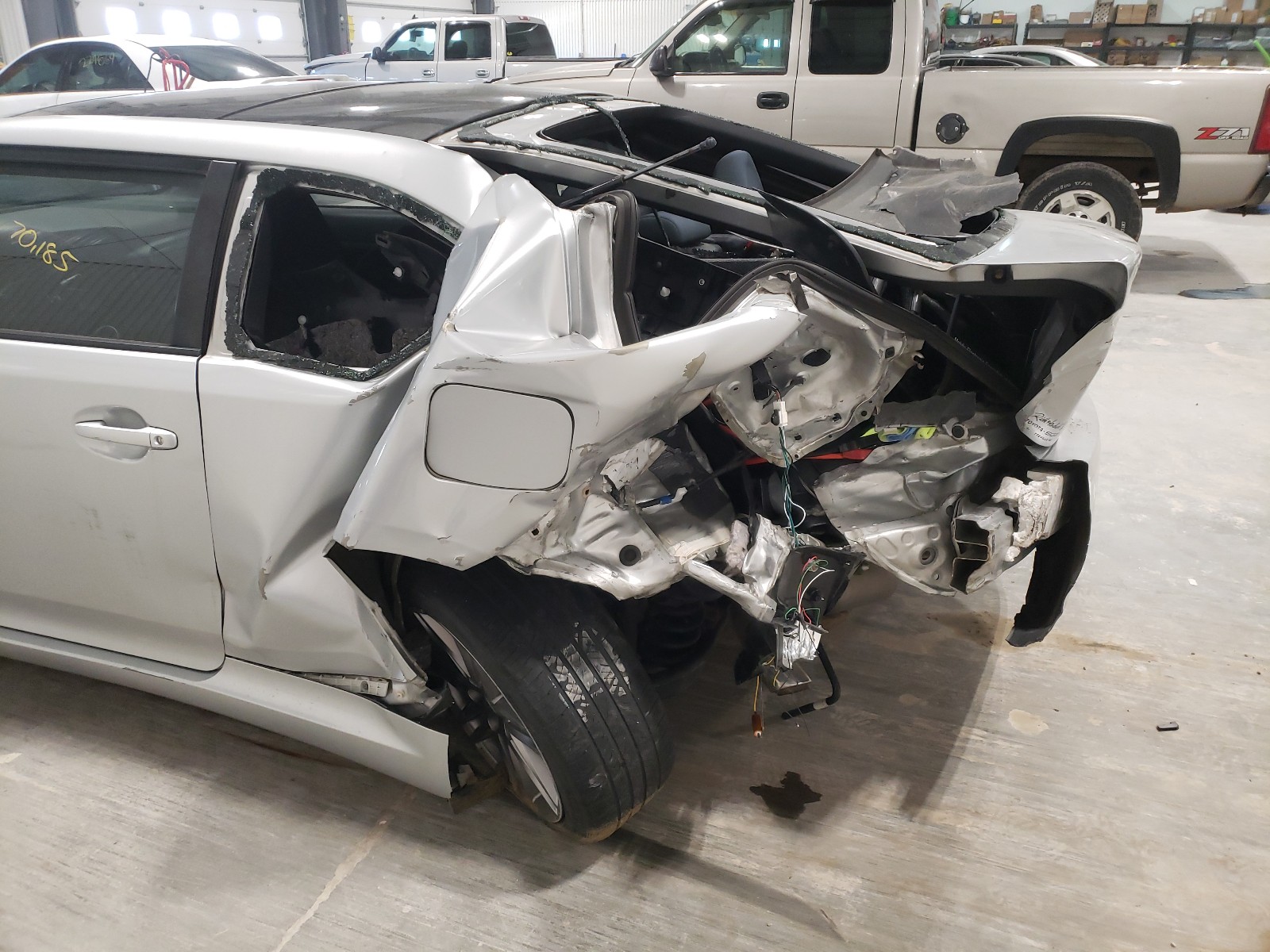 Photo 9 from auction – 2011 TOYOTA SCION TC with VIN JTKJF5C72B3007275
