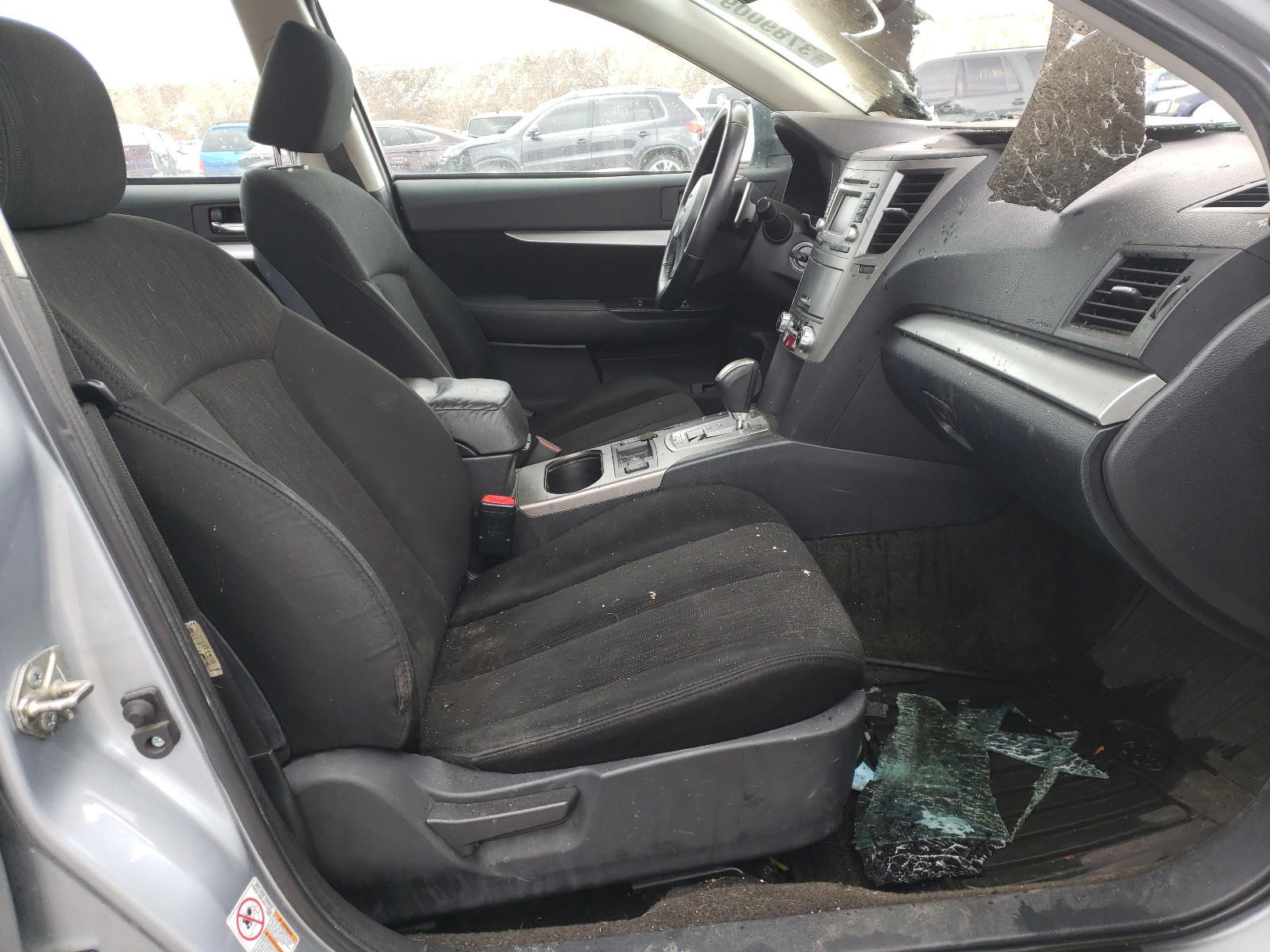 Photo 5 from auction – 2014 SUBARU LEGACY 2.5 with VIN 4S3BMCC66E3014960