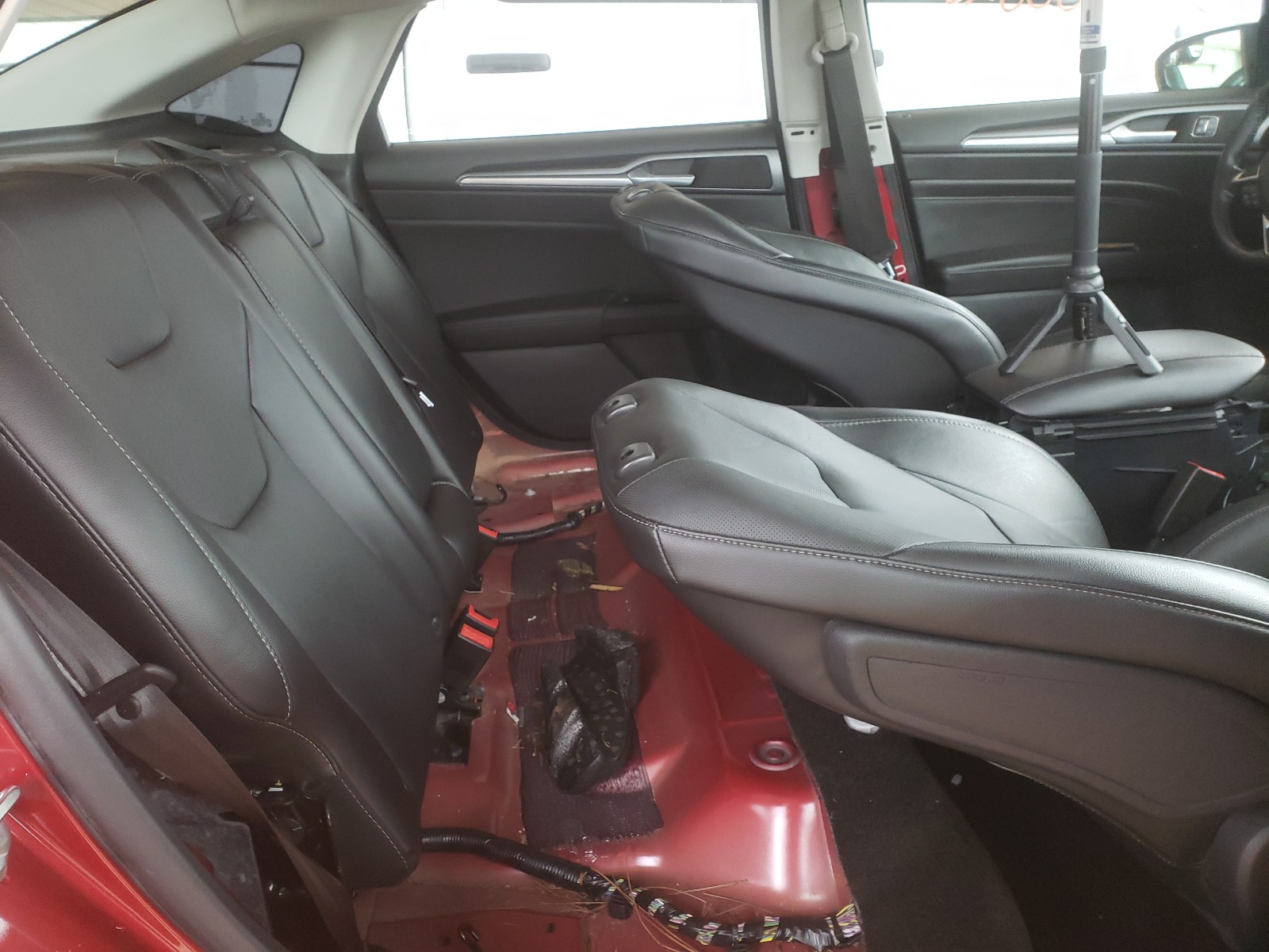 Photo 6 from auction – 2015 FORD FUSION TIT with VIN 3FA6P0K94FR166876
