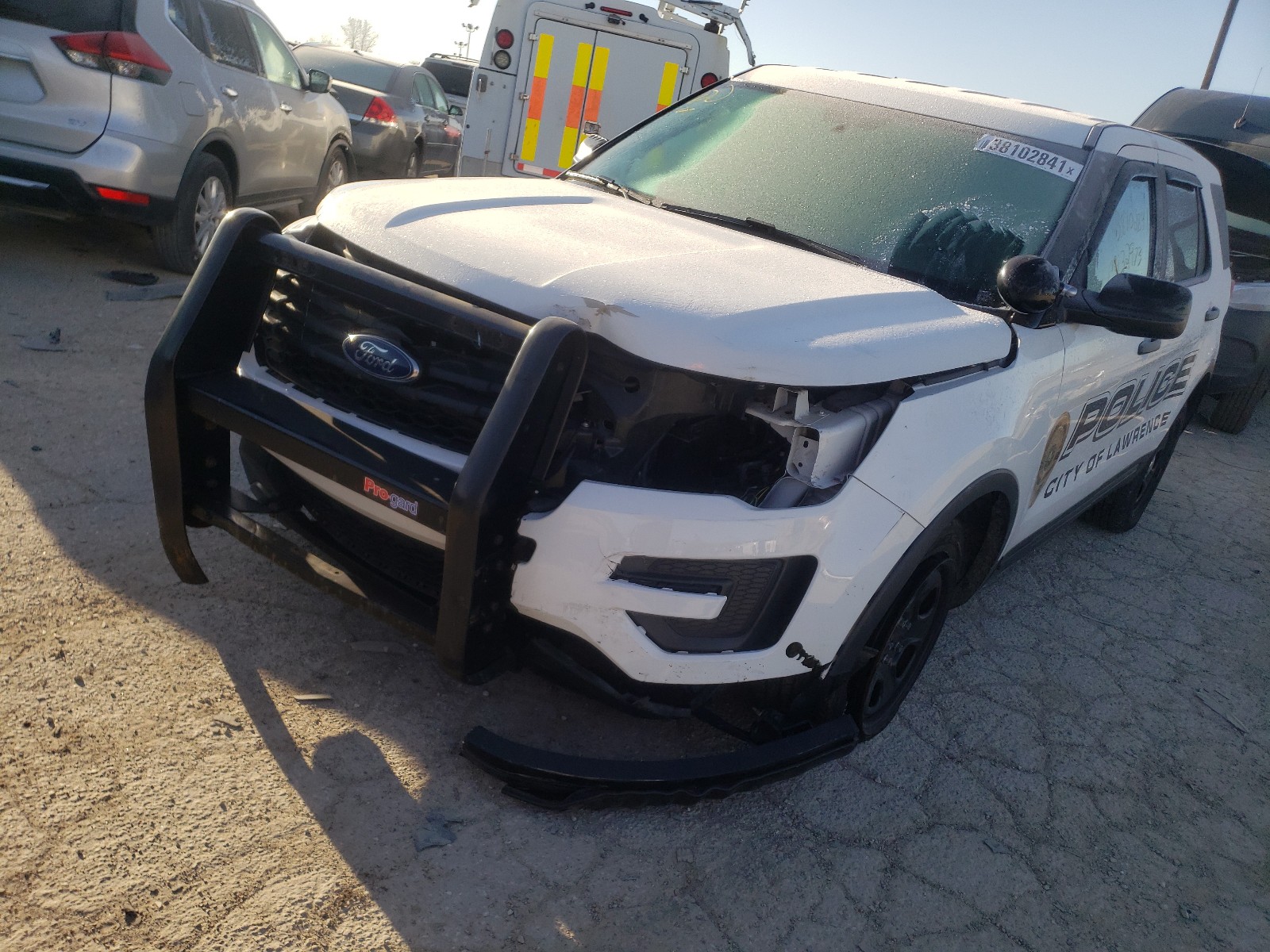 Photo 9 from auction – 2018 FORD EXPLORER P with VIN 1FM5K8ARXJGC56002