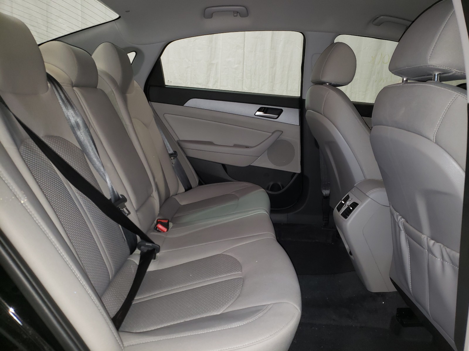 Photo 6 from auction – 2019 HYUNDAI SONATA LIM with VIN 5NPE34AF9KH819943