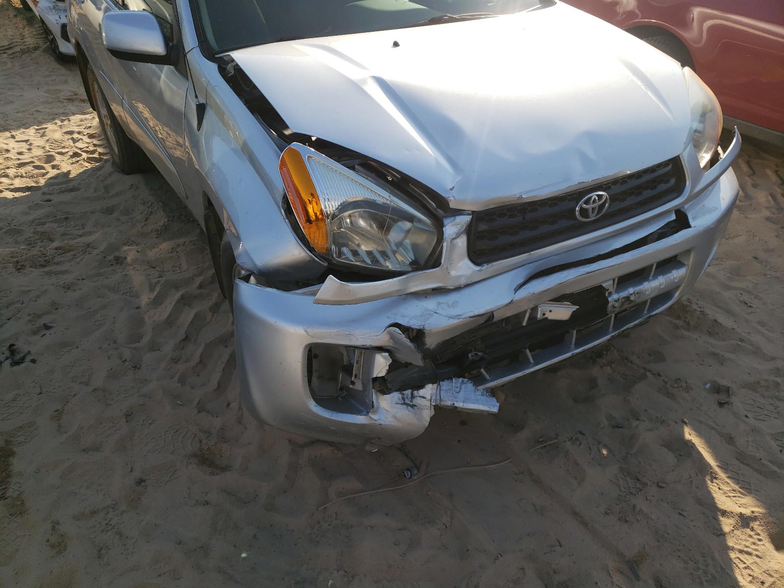 Photo 9 from auction – 2003 TOYOTA RAV4 with VIN JTEGH20V830112947