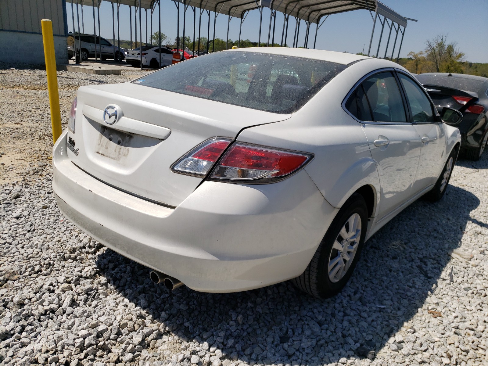 Photo 4 from auction – 2011 MAZDA 6 I with VIN 1YVHZ8BHXB5M03395