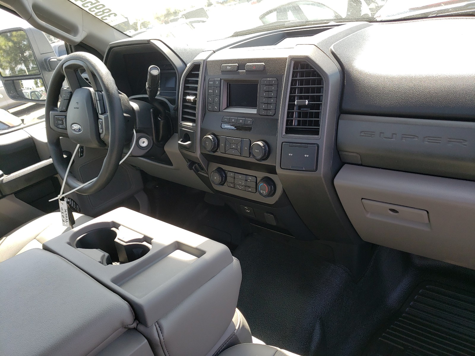Photo 9 from auction – 2021 FORD F250 SUPER with VIN 1FTBF2A63MEC07870