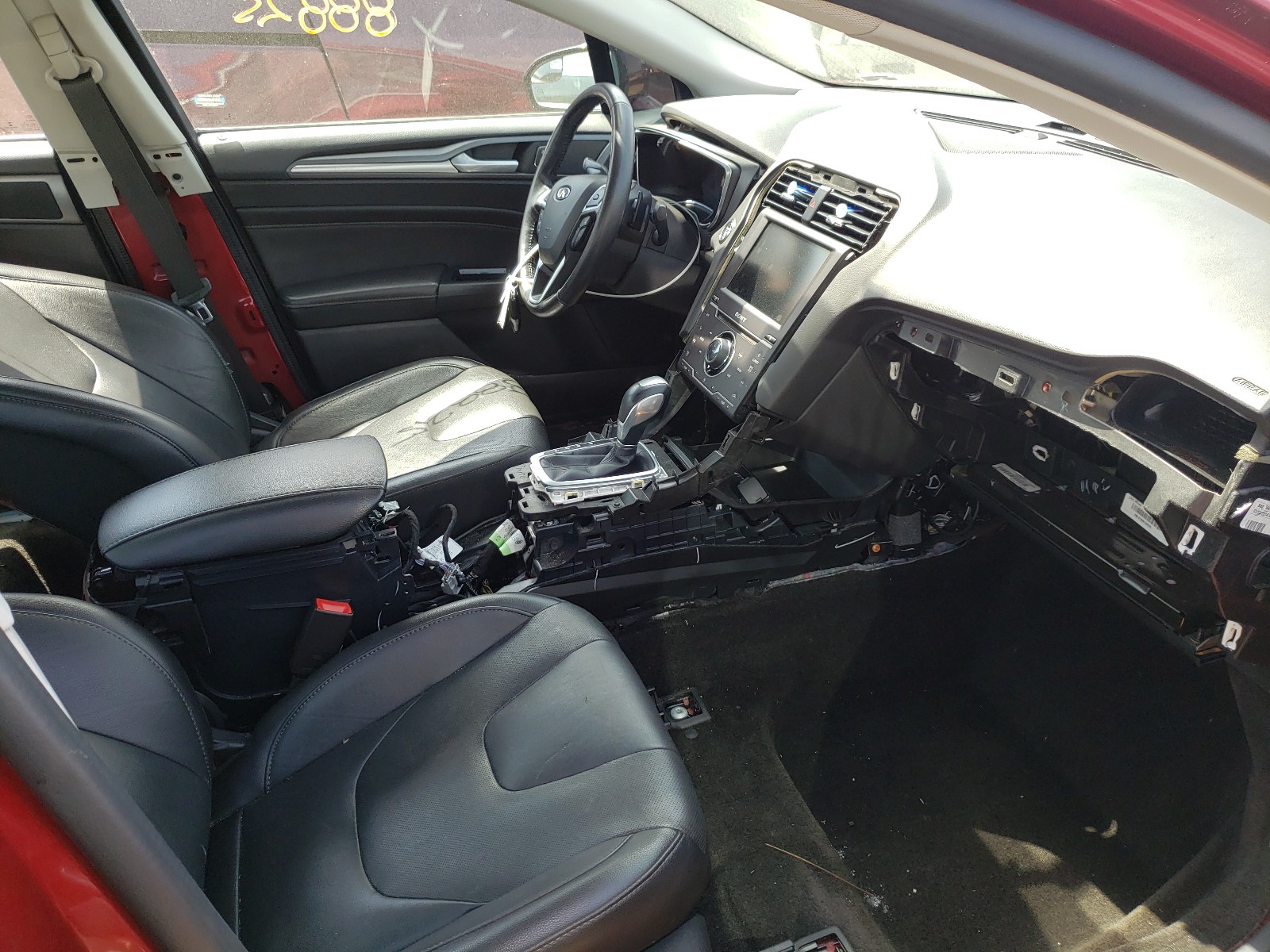 Photo 5 from auction – 2015 FORD FUSION TIT with VIN 3FA6P0K94FR166876