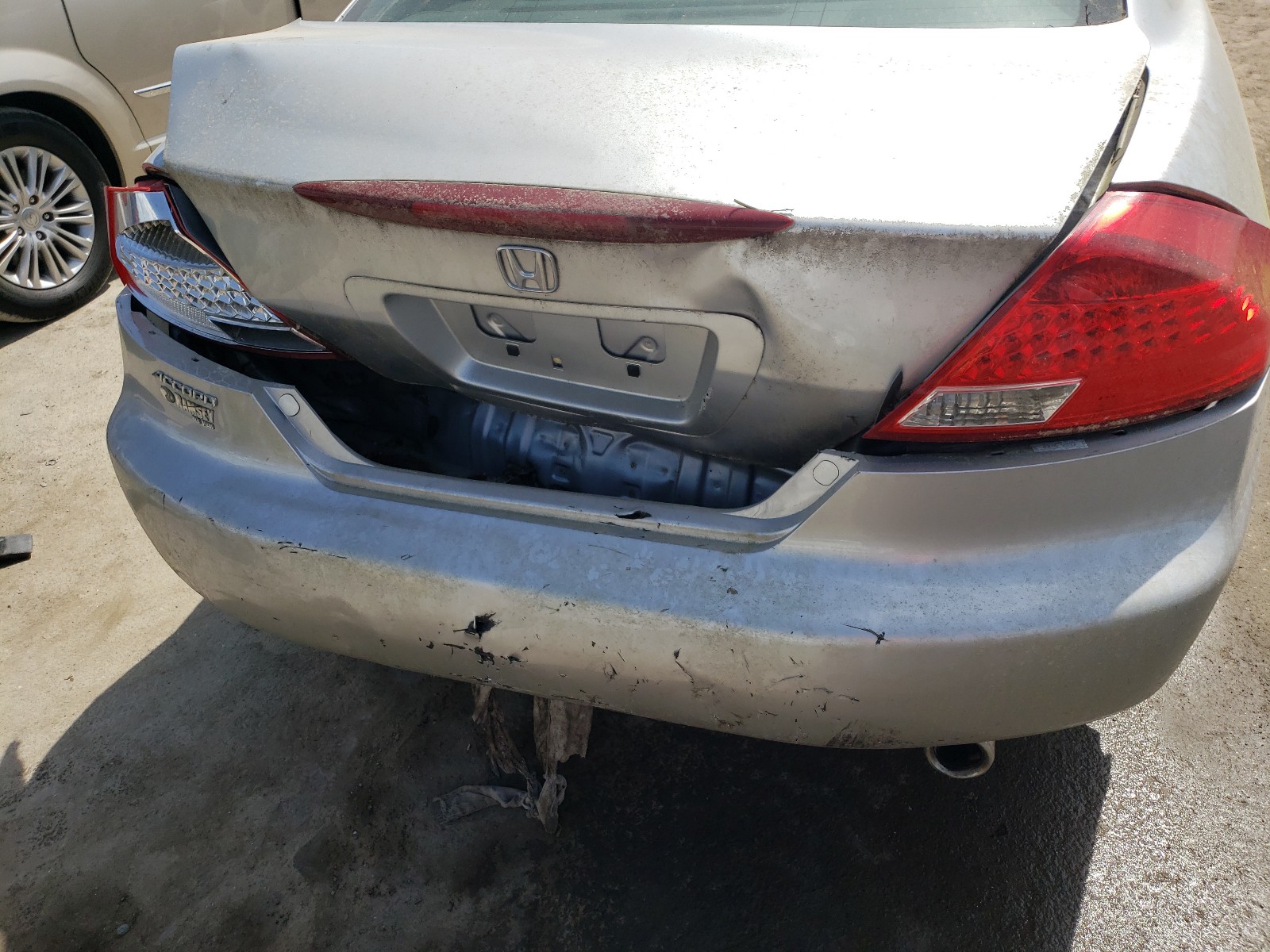 Photo 9 from auction – 2007 HONDA ACCORD EX with VIN 1HGCM726X7A019544