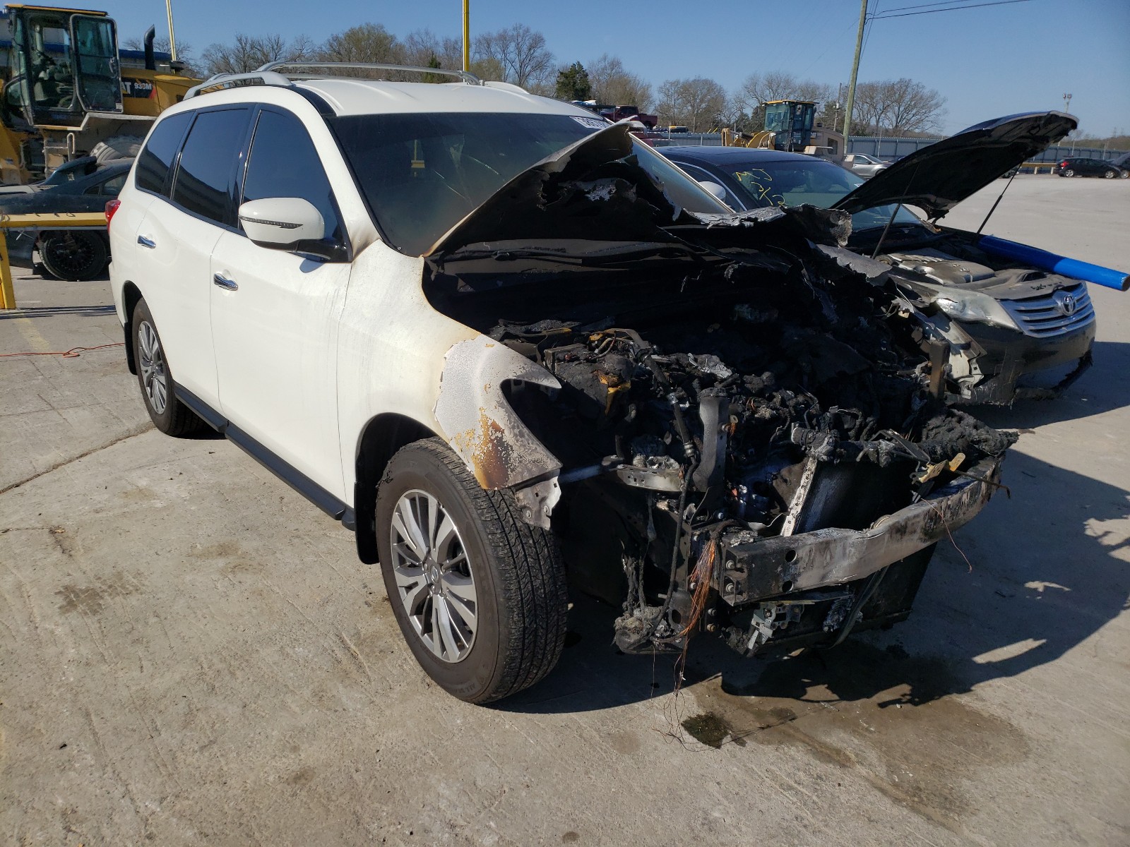 Photo 1 from auction – 2019 NISSAN PATHFINDER with VIN 5N1DR2MN8KC621721