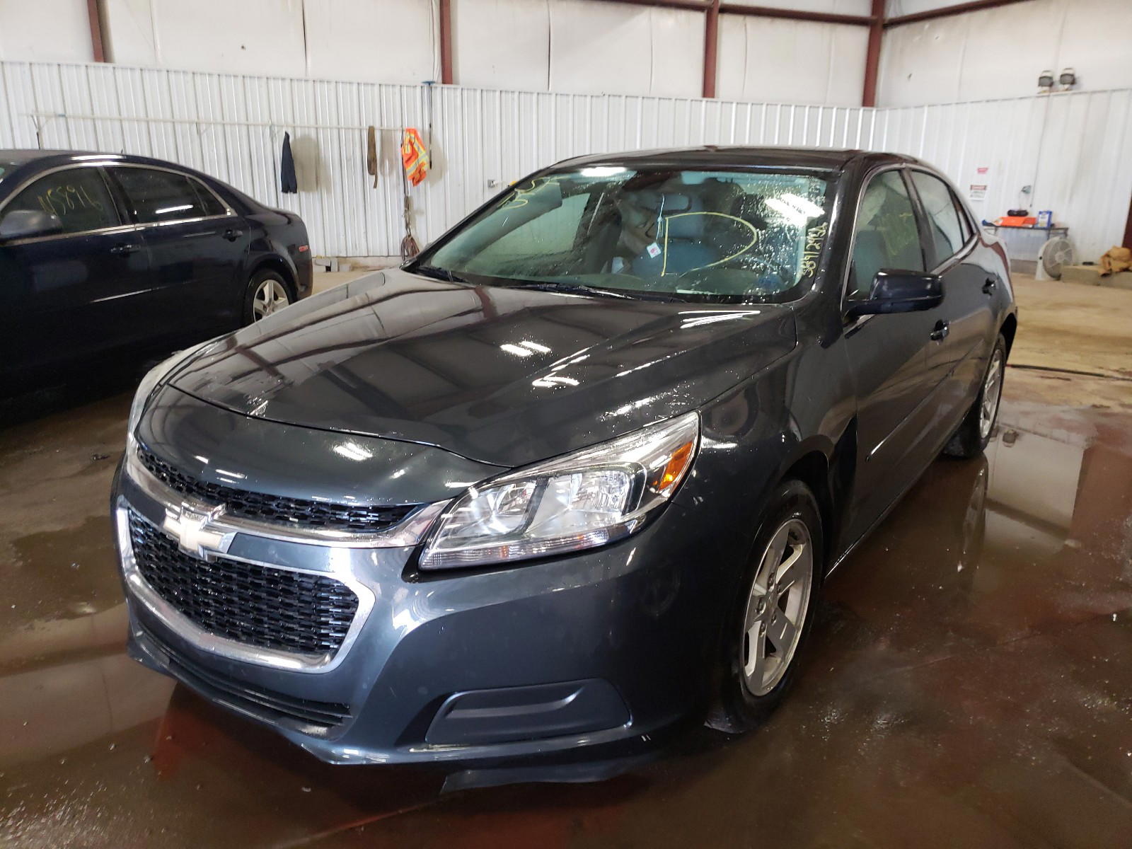 Photo 2 from auction – 2015 CHEVROLET MALIBU LS with VIN 1G11B5SL5FF208487