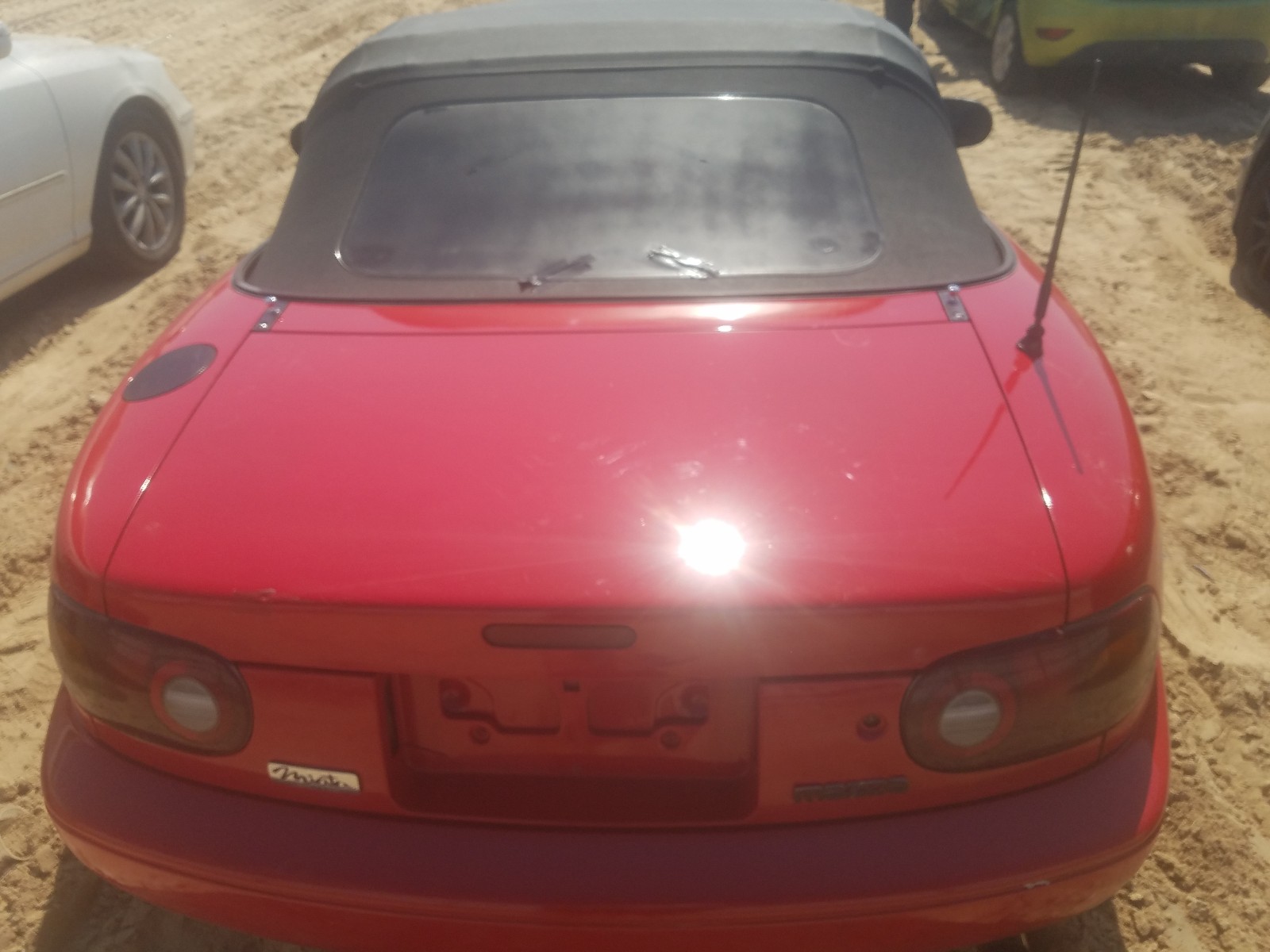 Photo 6 from auction – 1993 MAZDA MX-5 MIATA with VIN JM1NA3518P0415261