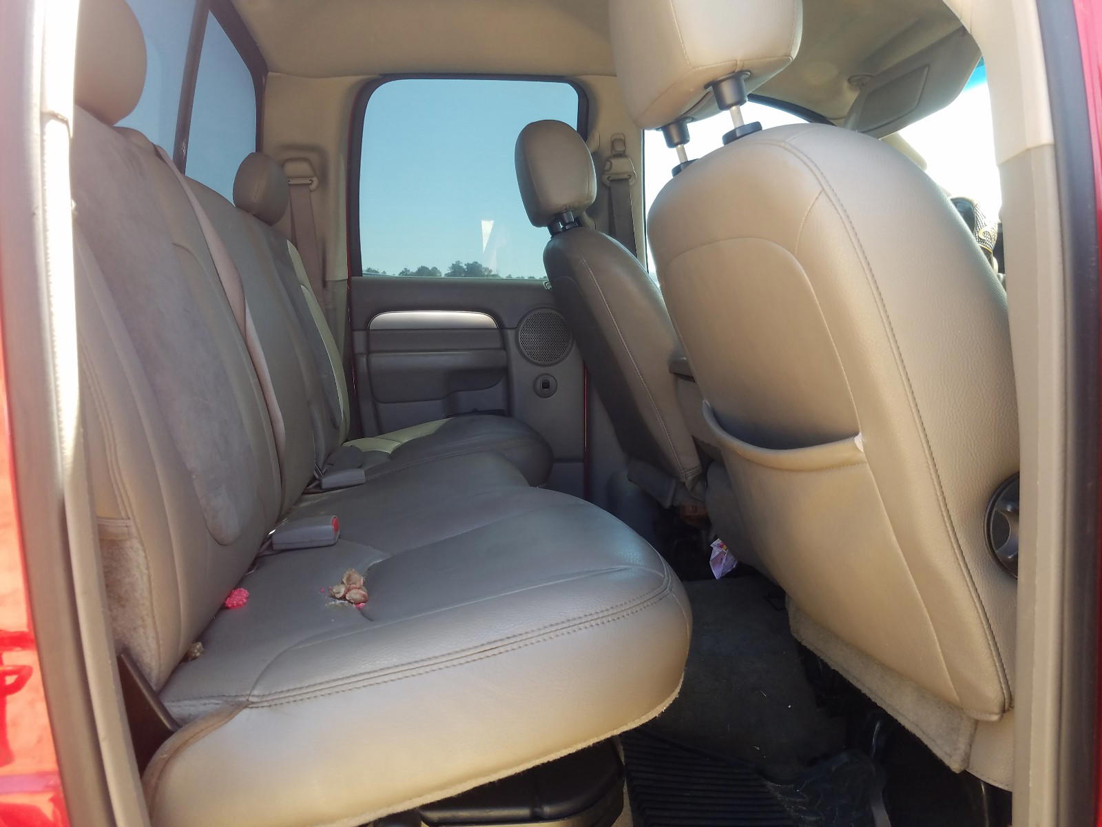 Photo 6 from auction – 2004 DODGE RAM 3500 S with VIN 3D7LU38CX4G216771