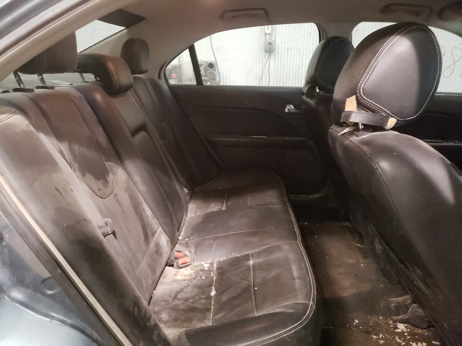 Photo 6 from auction – 2012 FORD FUSION with VIN 3FAHP0JGXCR366231