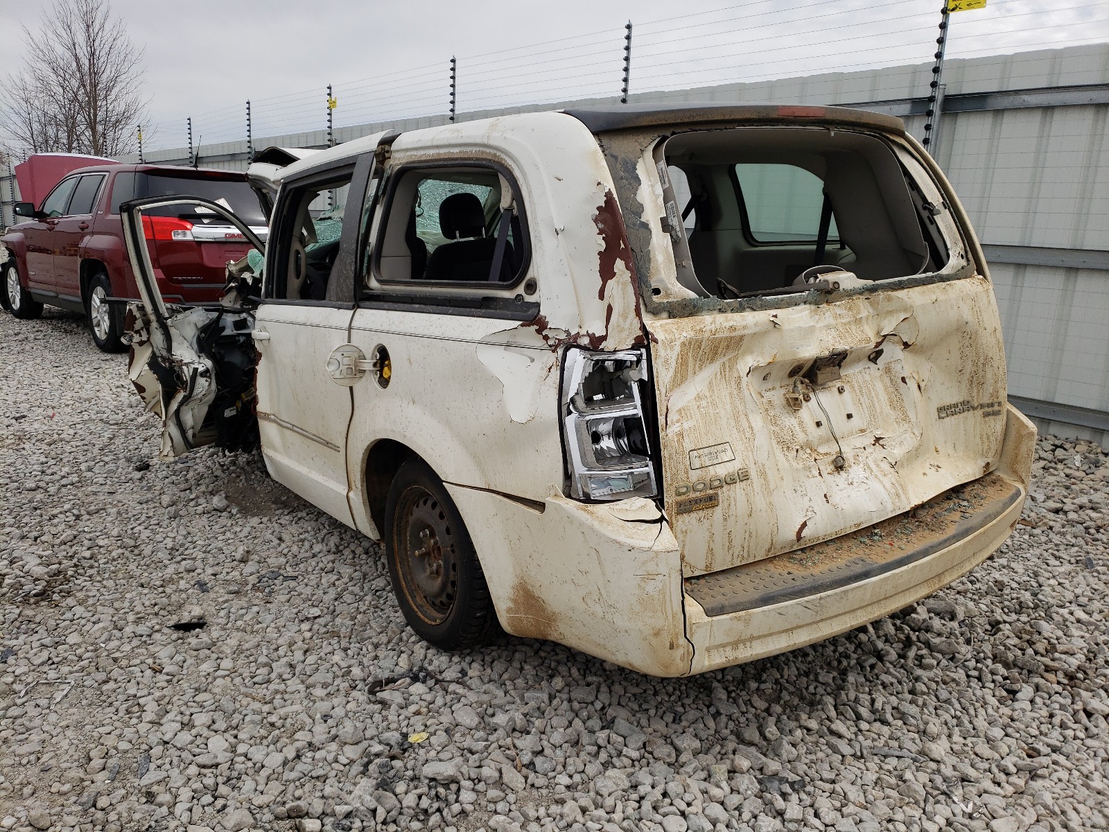 Фото 3 с аукциона – 2010 DODGE GRAND CARA с VIN 2D4RN4DE6AR396225
