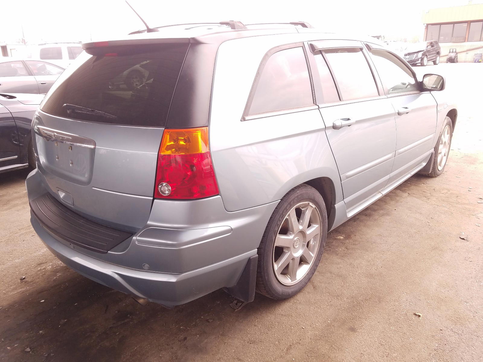 Photo 4 from auction – 2008 CHRYSLER PACIFICA T with VIN 2A8GM68X28R615246