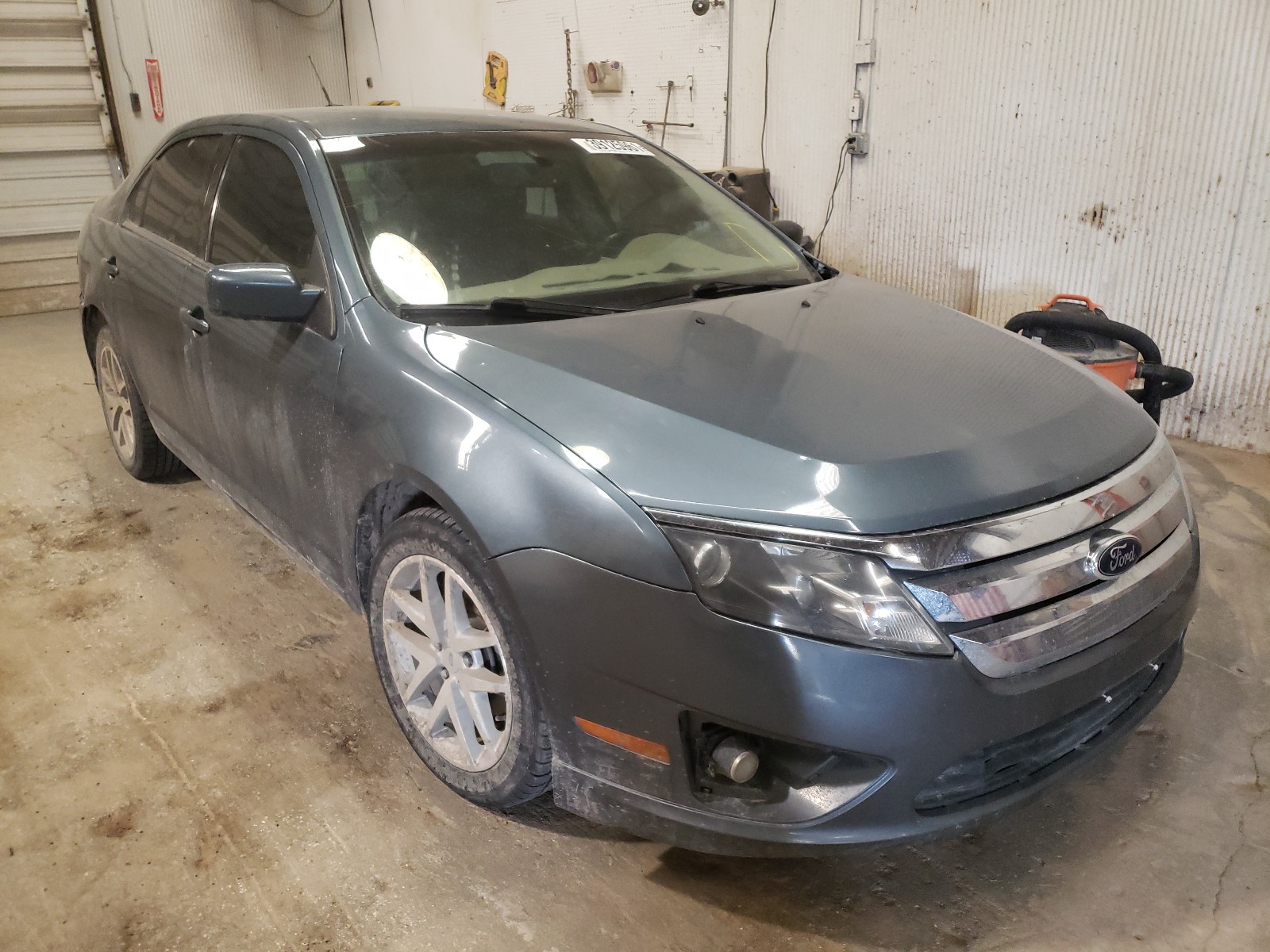 FORD FUSION 2012 with VIN 3FAHP0JGXCR366231 - Photo from auction