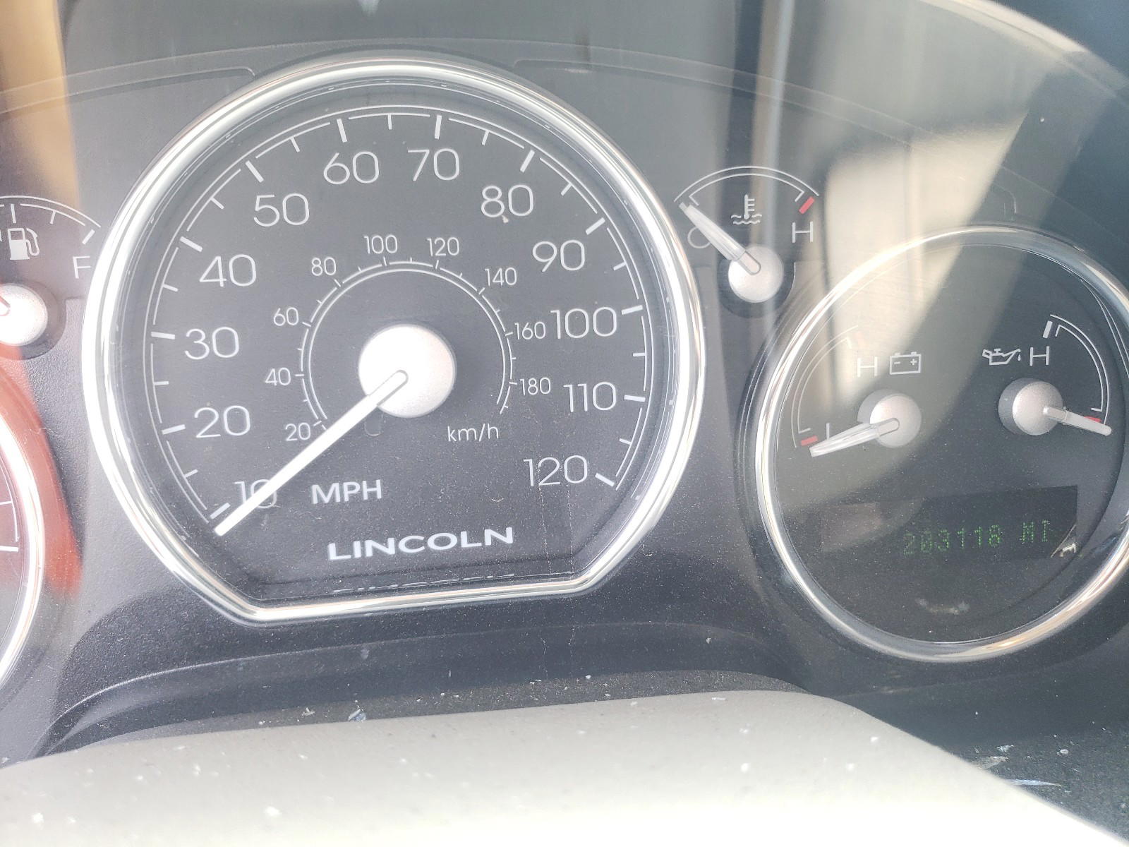 Photo 8 from auction – 2006 LINCOLN MARK LT with VIN 5LTPW16536FJ06385