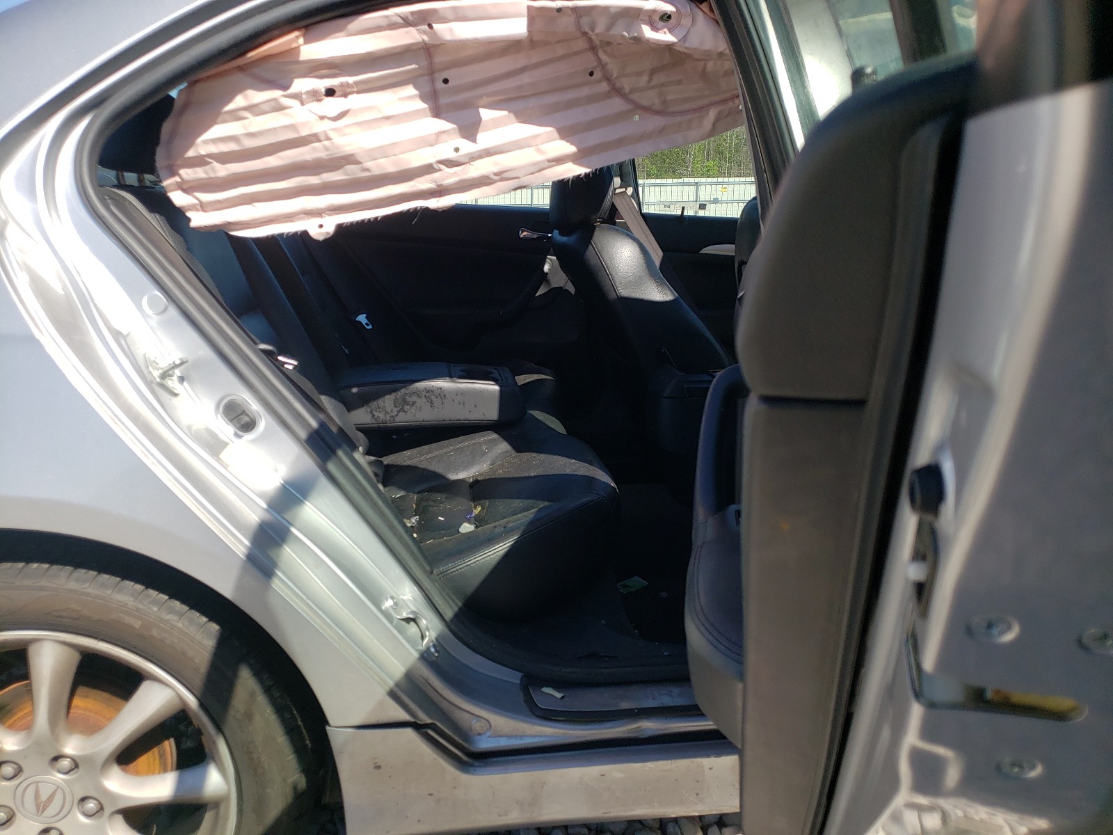 Photo 6 from auction – 2006 ACURA TSX with VIN JH4CL96846C004595