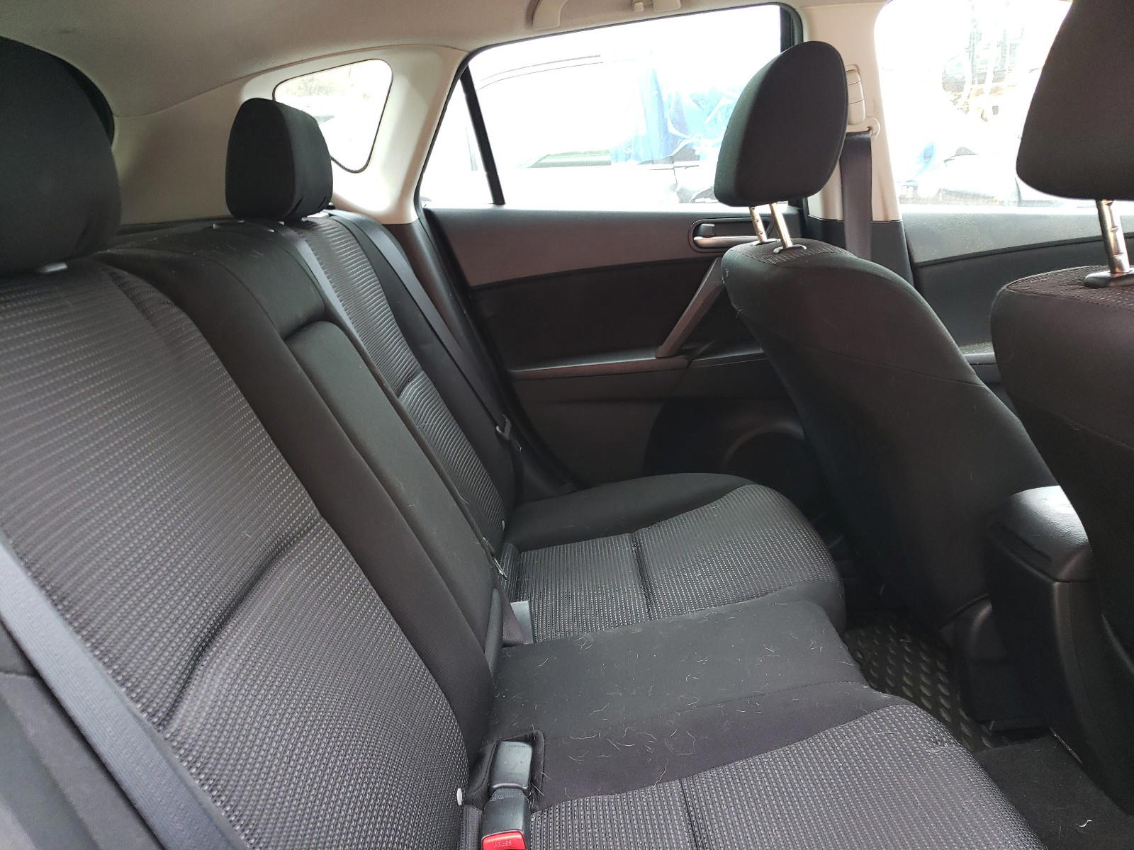 Photo 6 from auction – 2012 MAZDA 3 I with VIN JM1BL1L83C1544269