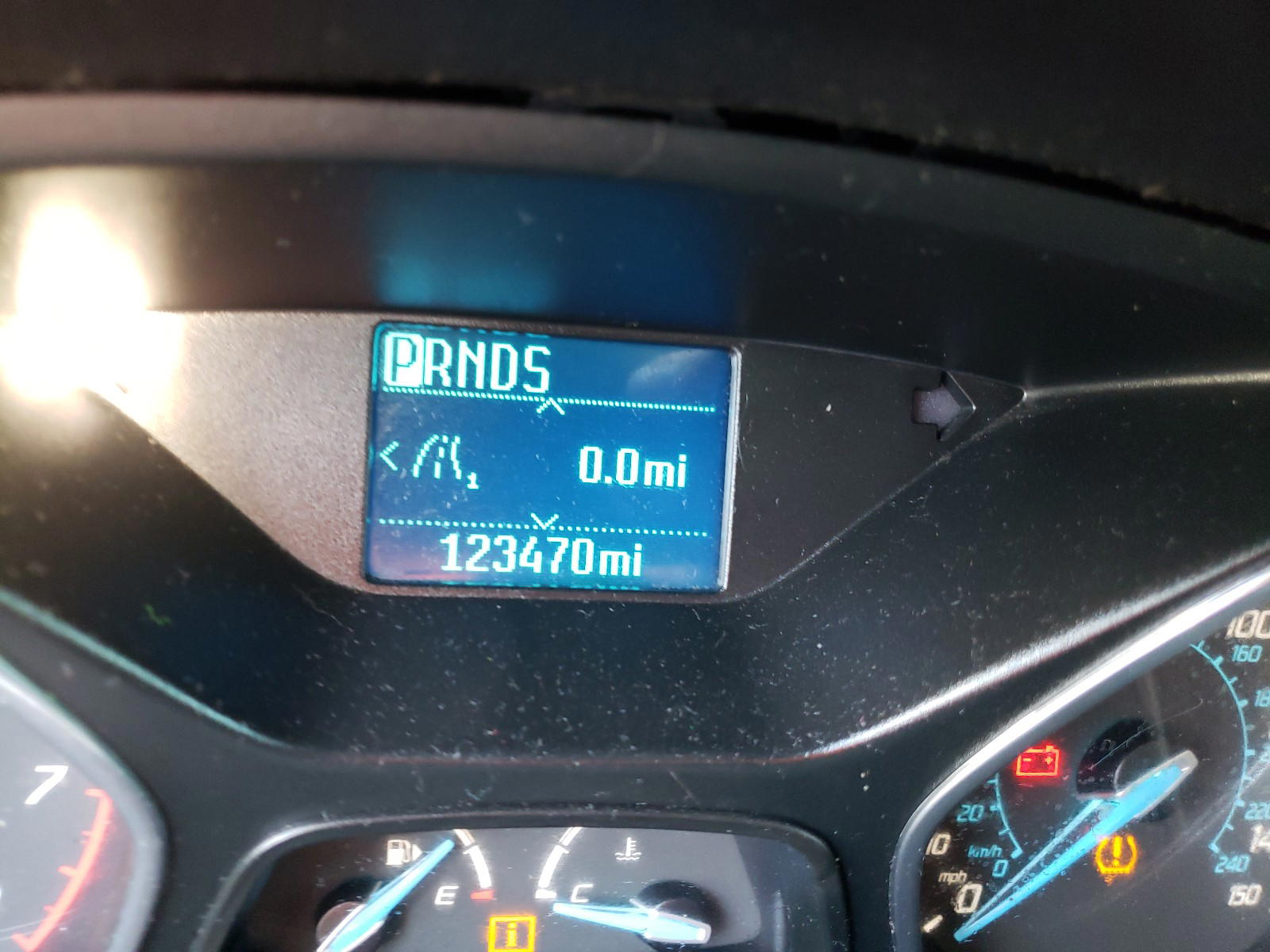 Photo 8 from auction – 2012 FORD FOCUS SE with VIN 1FAHP3F20CL255524