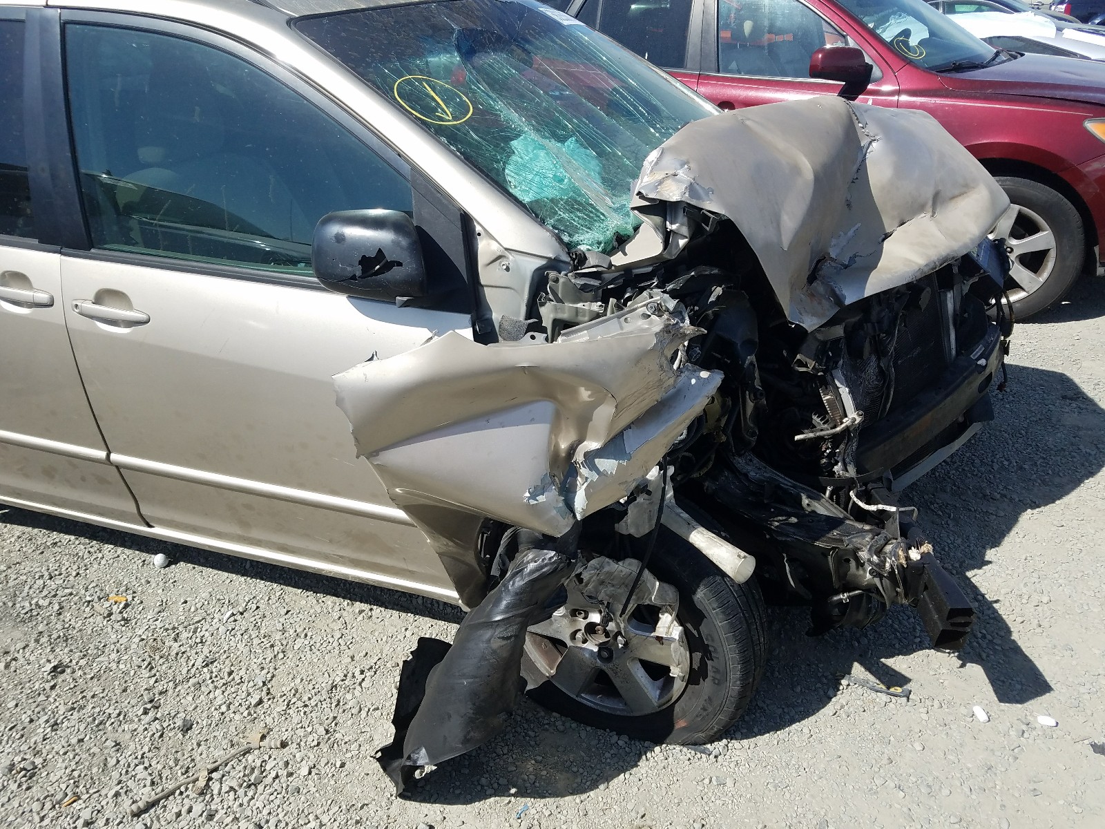 Photo 9 from auction – 2004 TOYOTA SIENNA CE with VIN 5TDZA23C04S162512