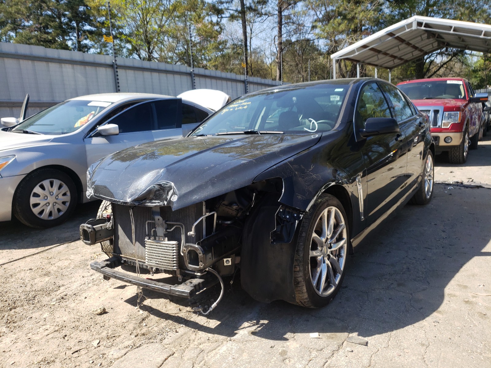 Photo 2 from auction – 2014 CHEVROLET SS with VIN 6G3F15RW3EL938420