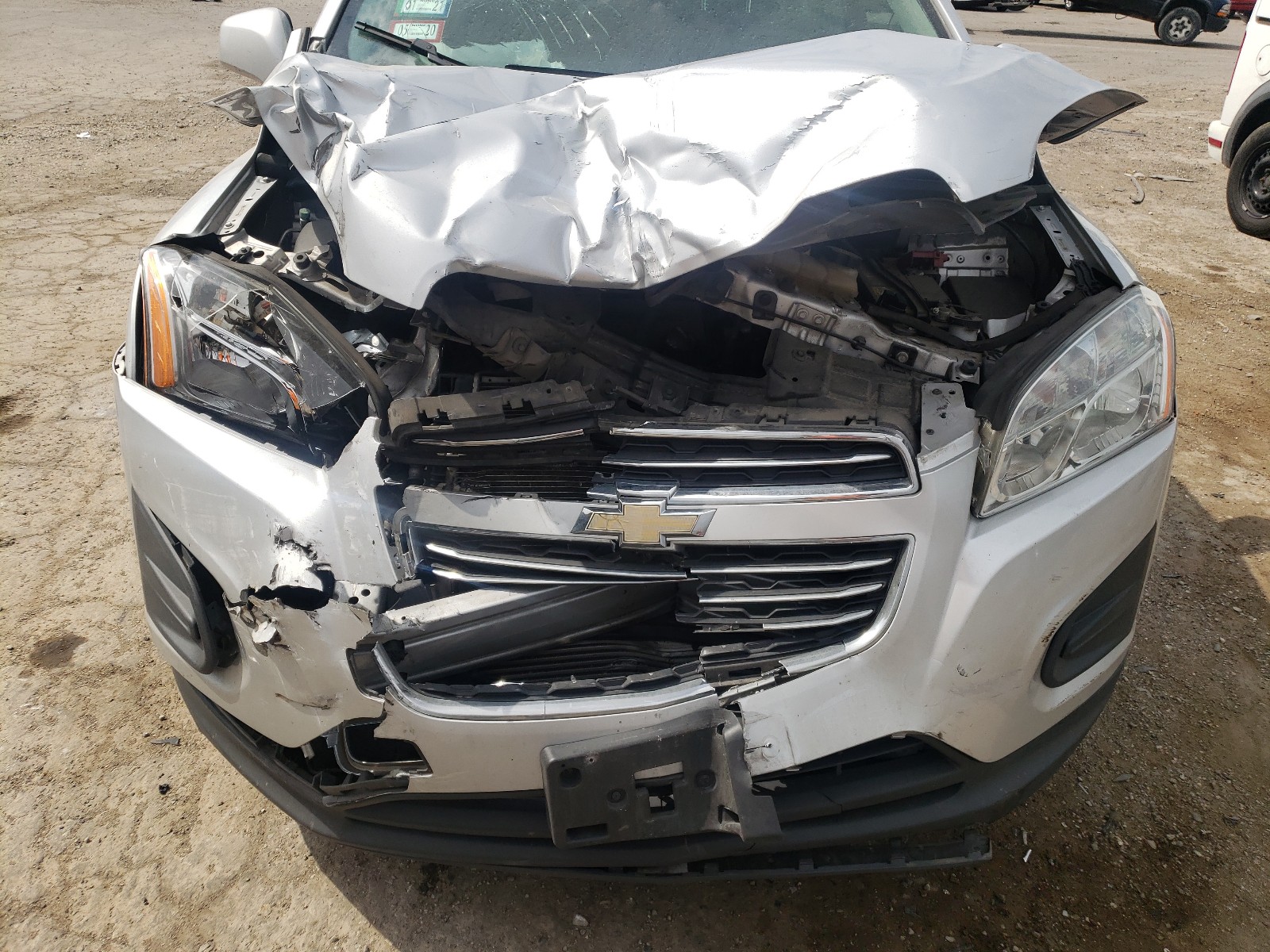 Zdjęcie 9 z aukcji – 2016 CHEVROLET TRAX LS z VIN 3GNCJKSBXGL274847