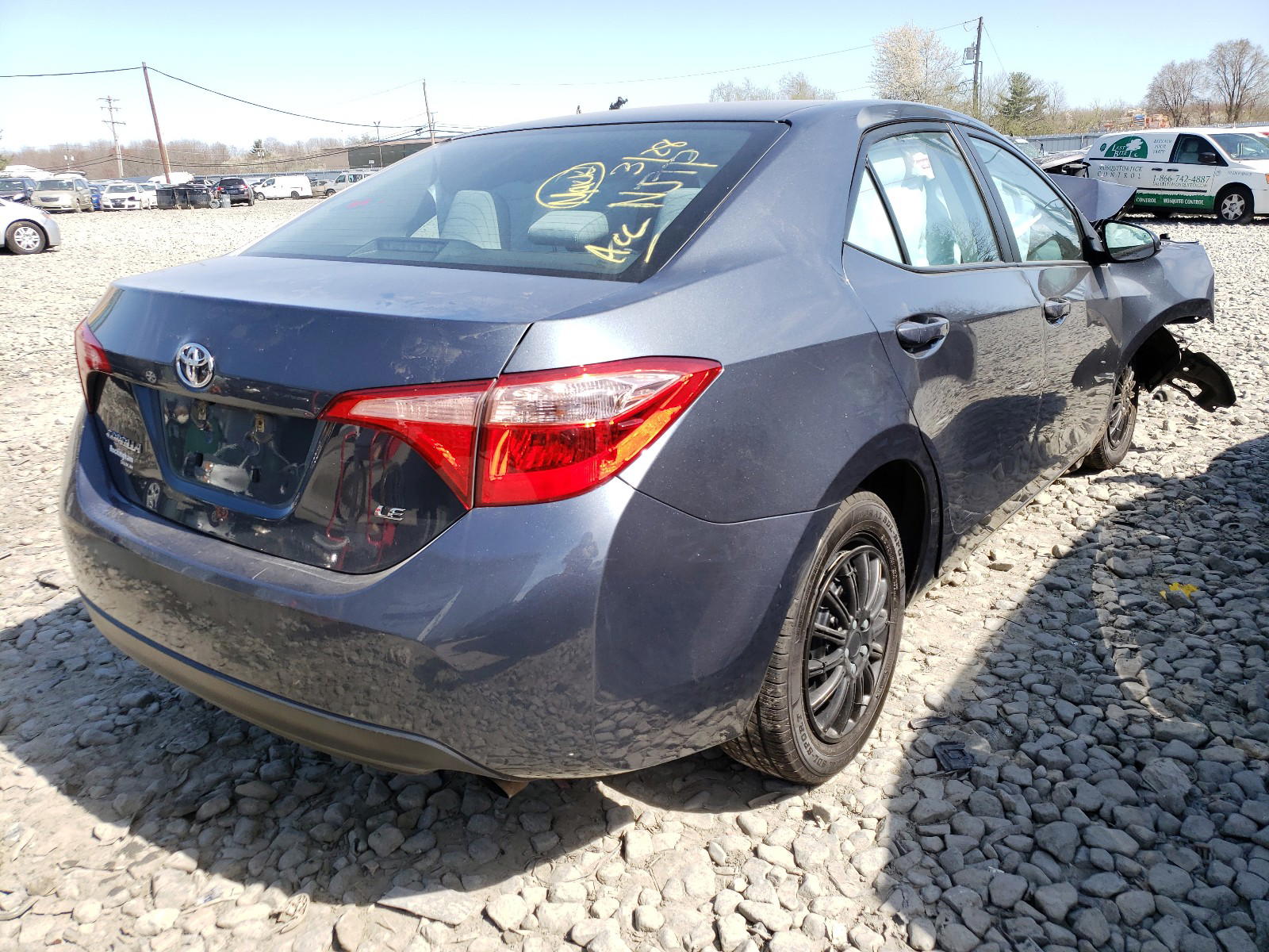 Photo 4 from auction – 2017 TOYOTA COROLLA L with VIN 2T1BURHEXHC861740