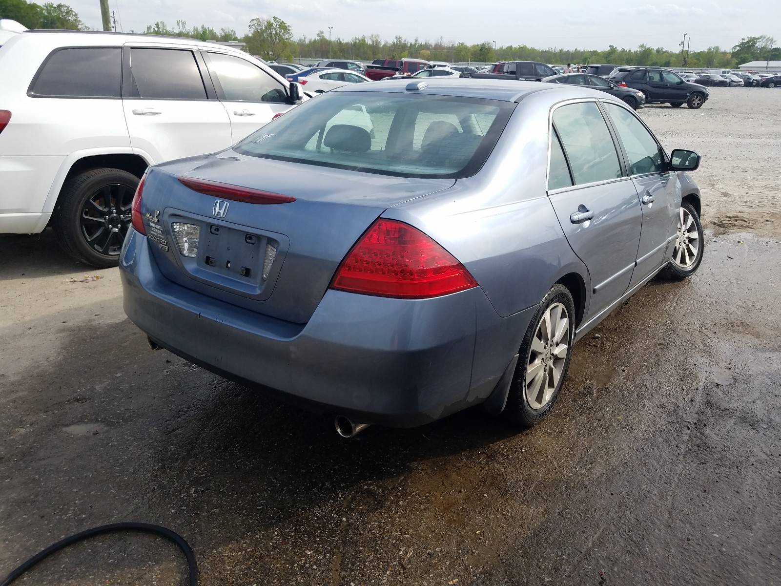 Photo 4 from auction – 2007 HONDA ACCORD EX with VIN 1HGCM66577A093189