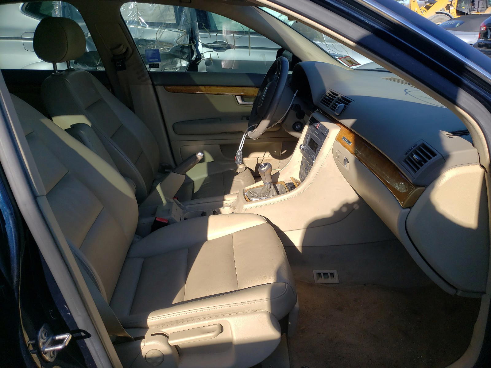 Photo 5 from auction – 2008 AUDI A4 2.0T QU with VIN WAUDF78E98A158302