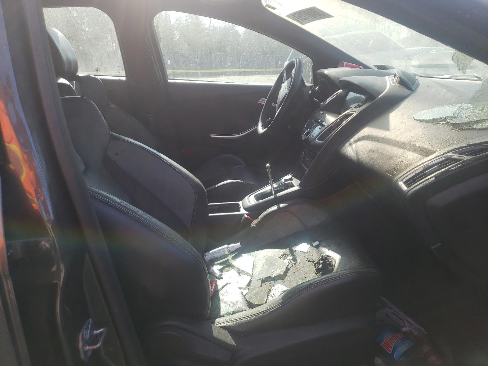 Photo 5 from auction – 2018 FORD FOCUS ST with VIN 1FADP3L90JL331790