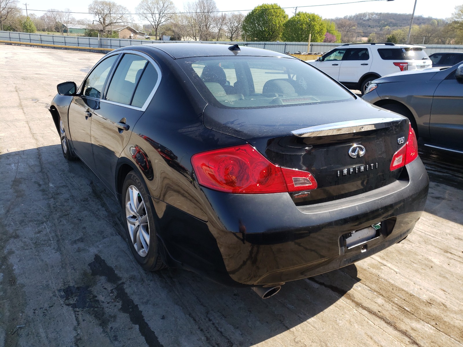 Photo 3 from auction – 2009 INFINITI G37 BASE with VIN JNKCV61E49M013916
