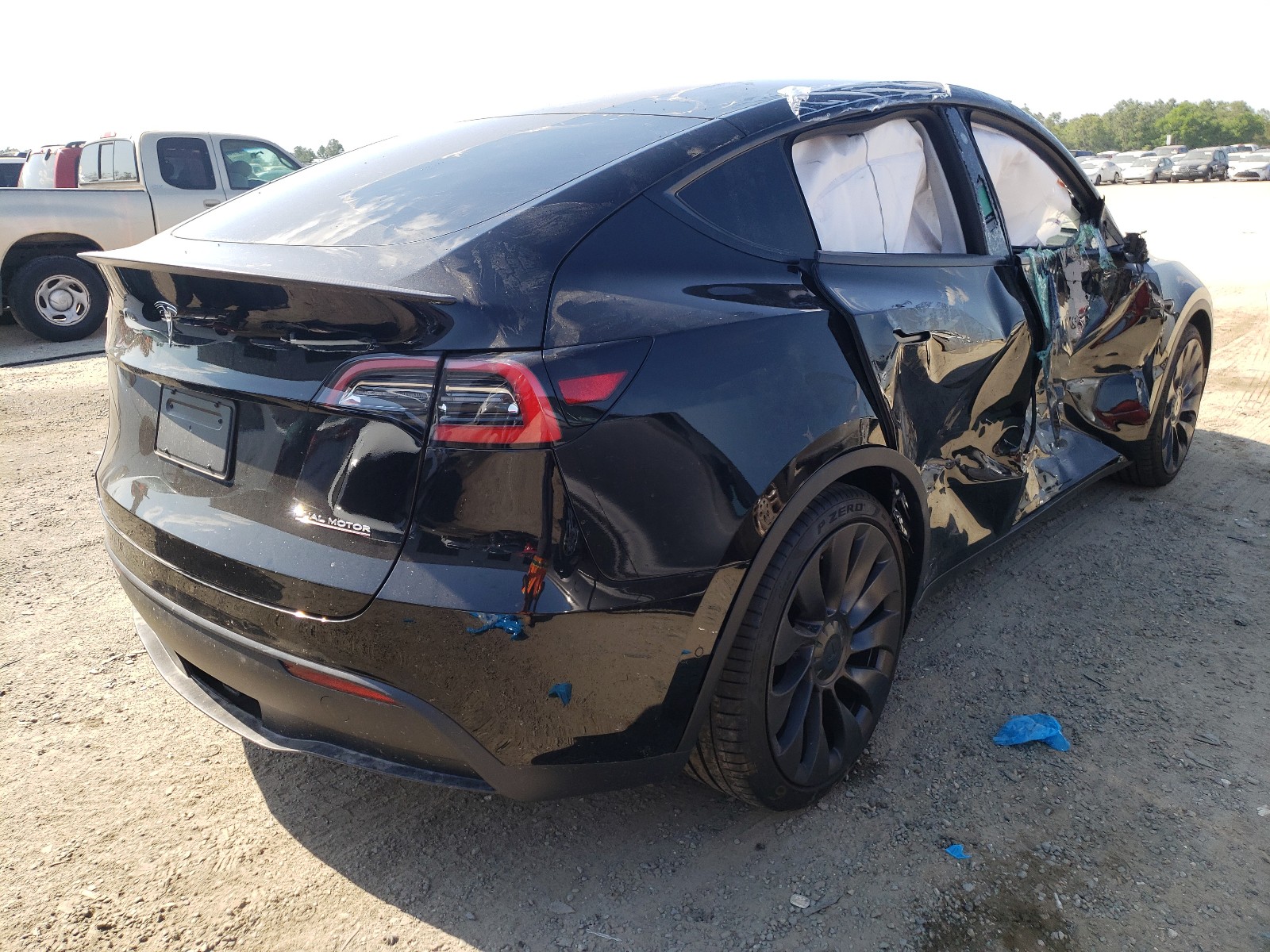 Фото 4 с аукциона – 2021 TESLA MODEL Y с VIN 5YJYGDEF5MF079174