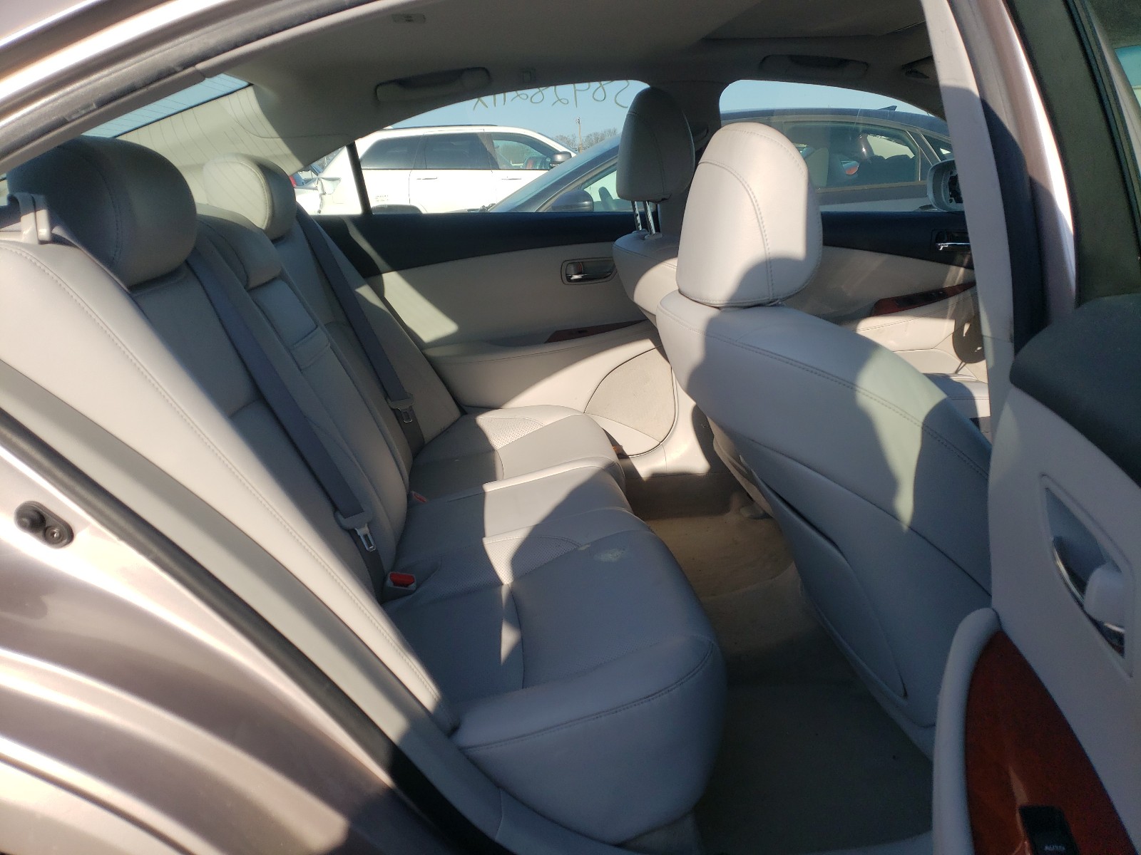 صورة رقم 6 من المزاد - 2007 LEXUS ES 350 مع VIN JTHBJ46G972003509