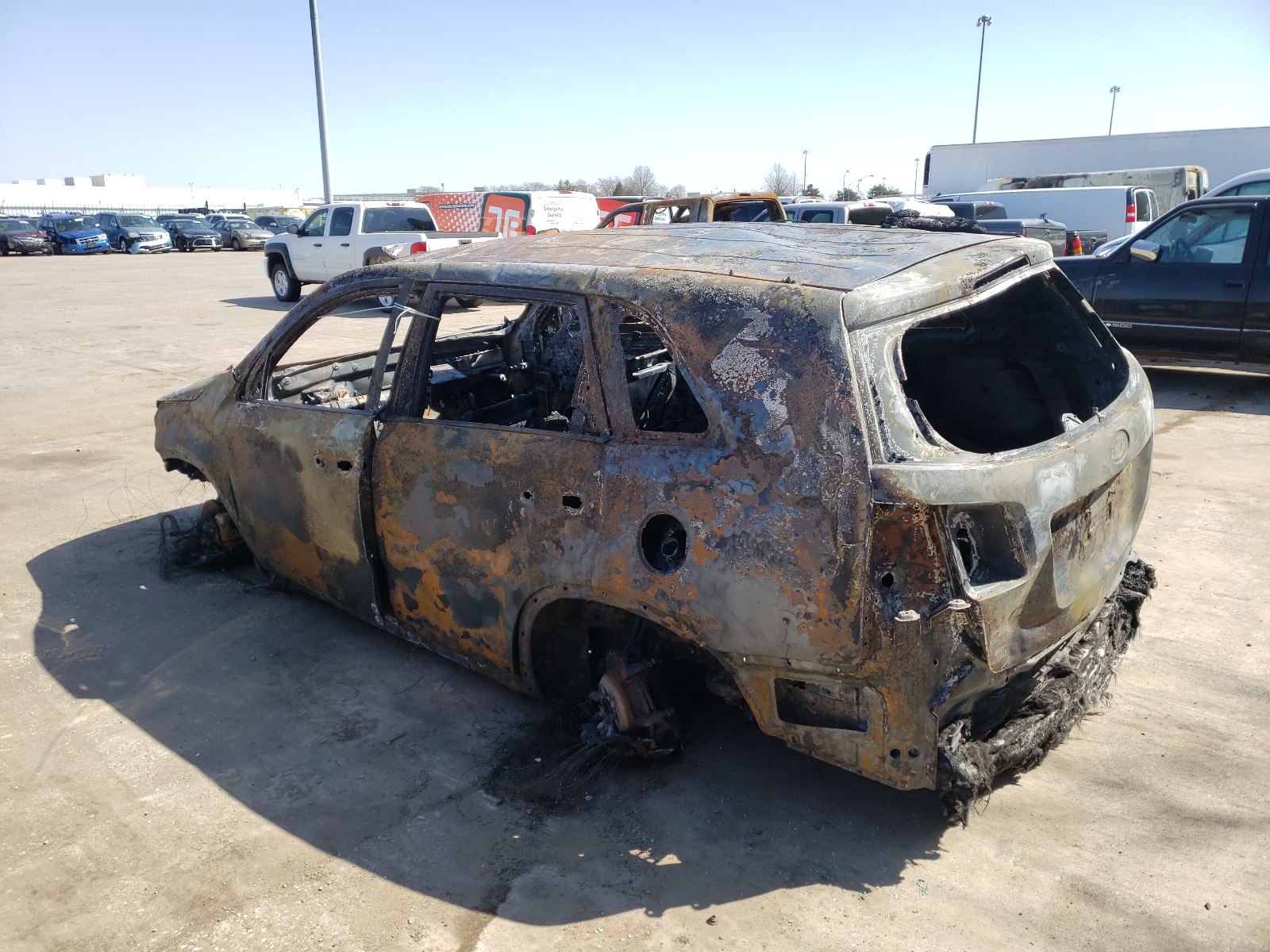 Photo 3 from auction – 2011 KIA SORENTO BA with VIN 5XYKT4A24BG073800