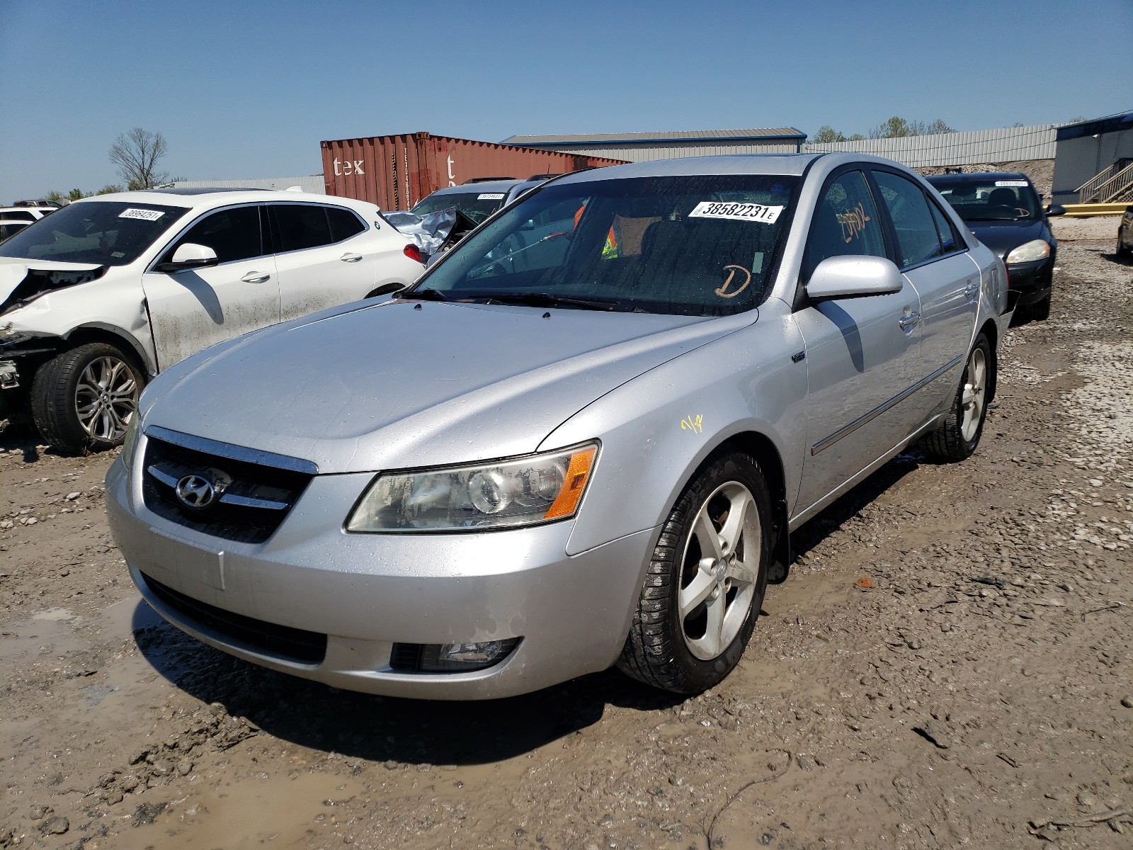 Photo 2 from auction – 2007 HYUNDAI SONATA SE with VIN 5NPEU46F57H233401