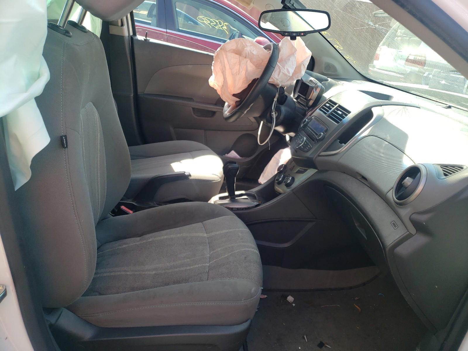 Photo 5 from auction – 2012 CHEVROLET SONIC LT with VIN 1G1JC5SH2C4147518
