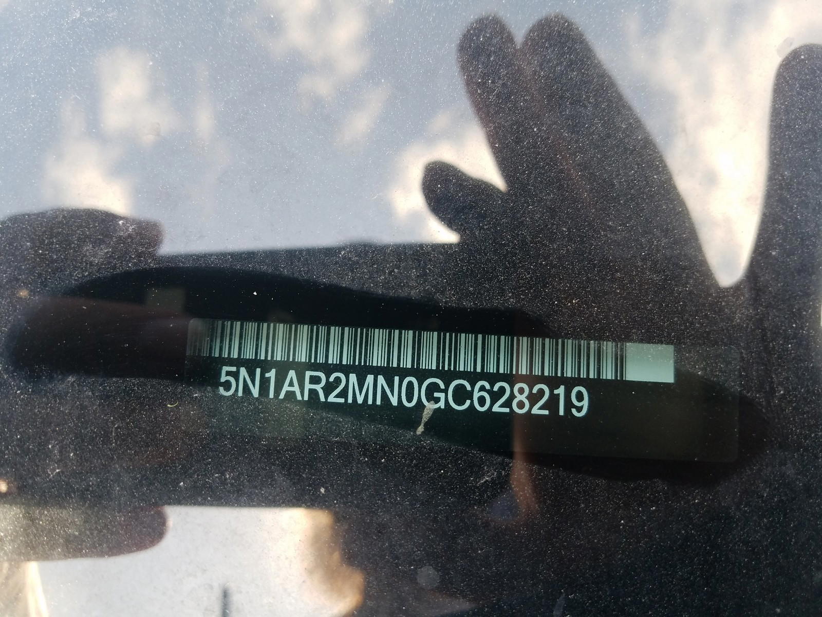 Photo 10 from auction – 2016 NISSAN PATHFINDER with VIN 5N1AR2MN0GC628219