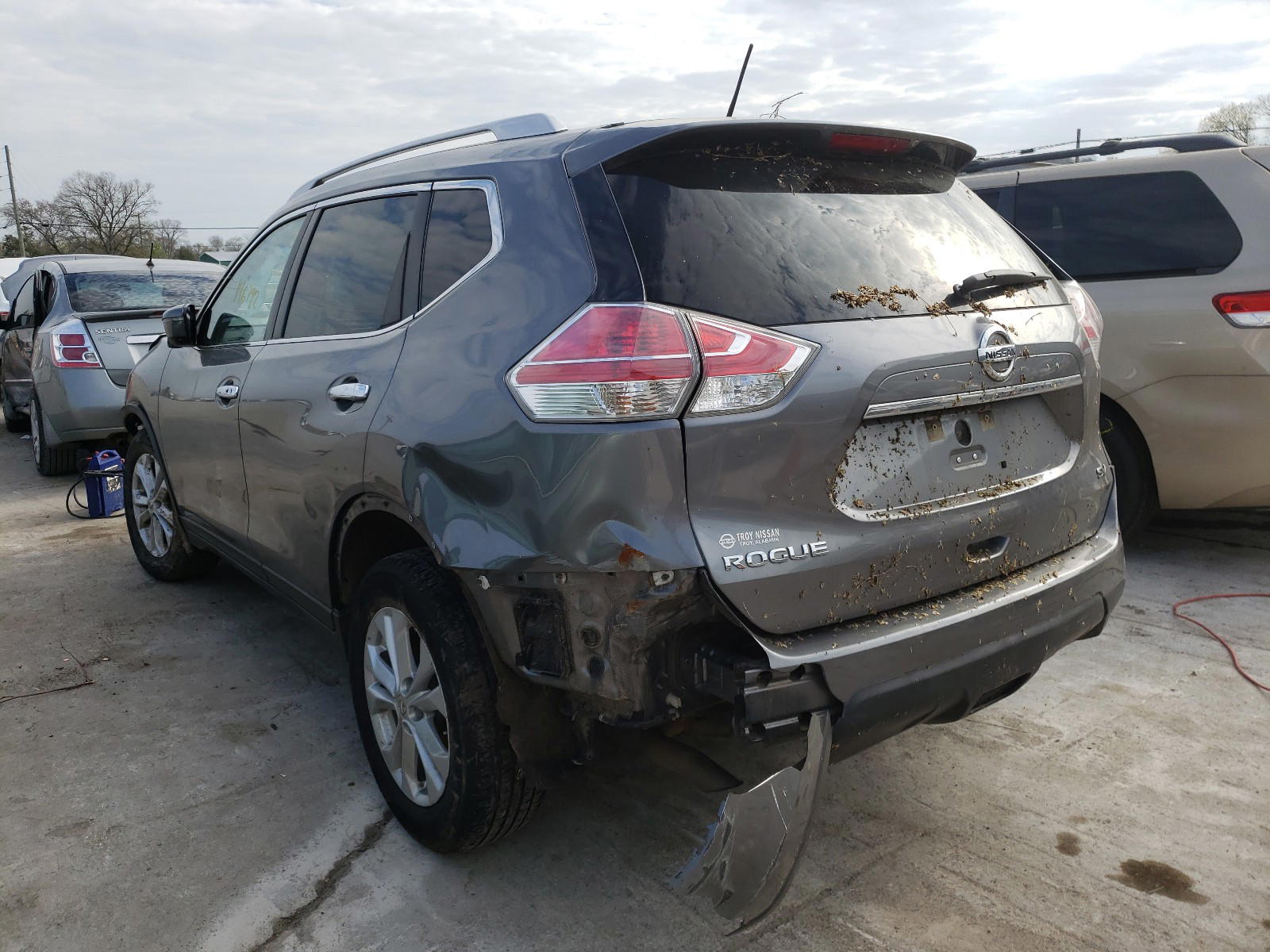 Photo 3 from auction – 2016 NISSAN ROGUE S with VIN KNMAT2MT6GP628657