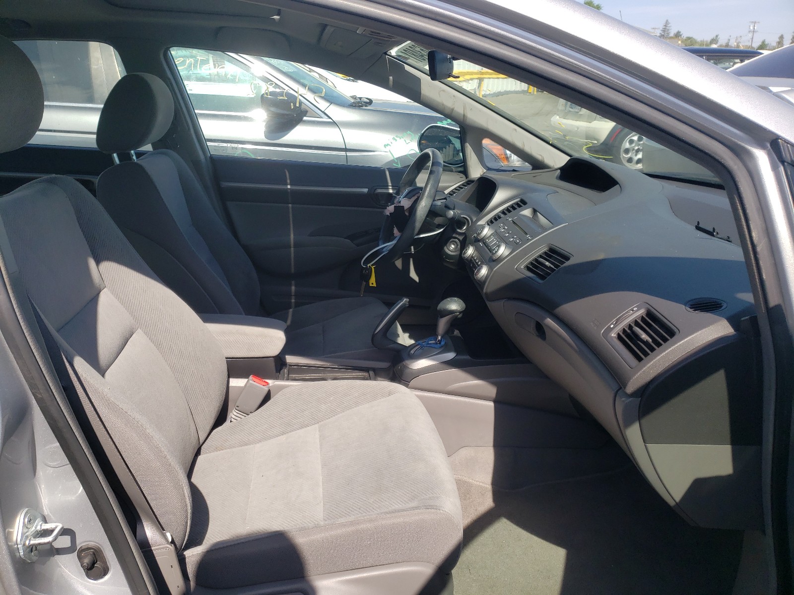 Photo 5 from auction – 2010 HONDA CIVIC EX with VIN 19XFA1F80AE054756