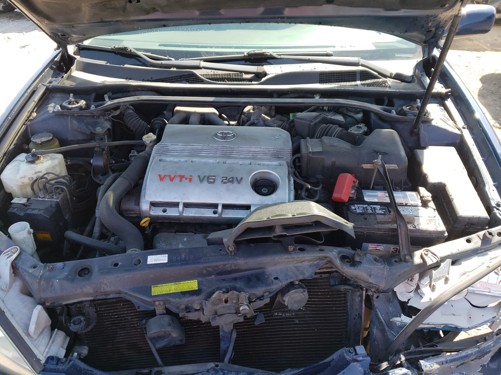 Photo 7 from auction – 2005 TOYOTA CAMRY LE with VIN 4T1BF30K95U098080