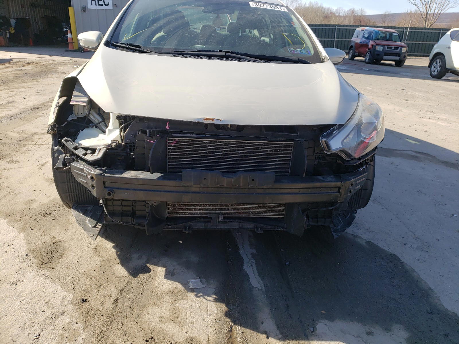Photo 9 from auction – 2014 KIA FORTE LX with VIN KNAFX4A67E5070019
