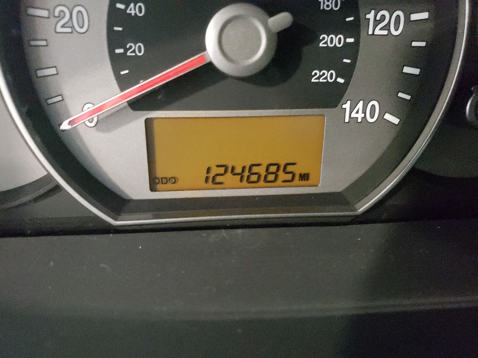Photo 8 from auction – 2007 KIA RONDO with VIN KNAFG525477069896