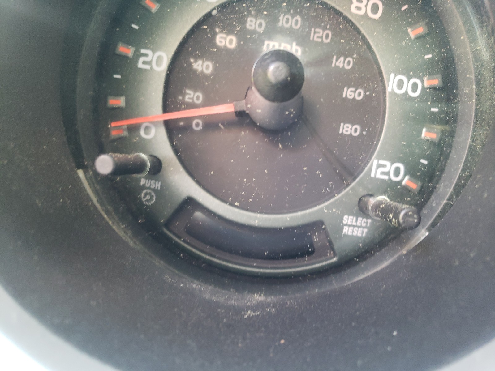 Photo 8 from auction – 2005 HONDA ELEMENT LX with VIN 5J6YH18345L007386