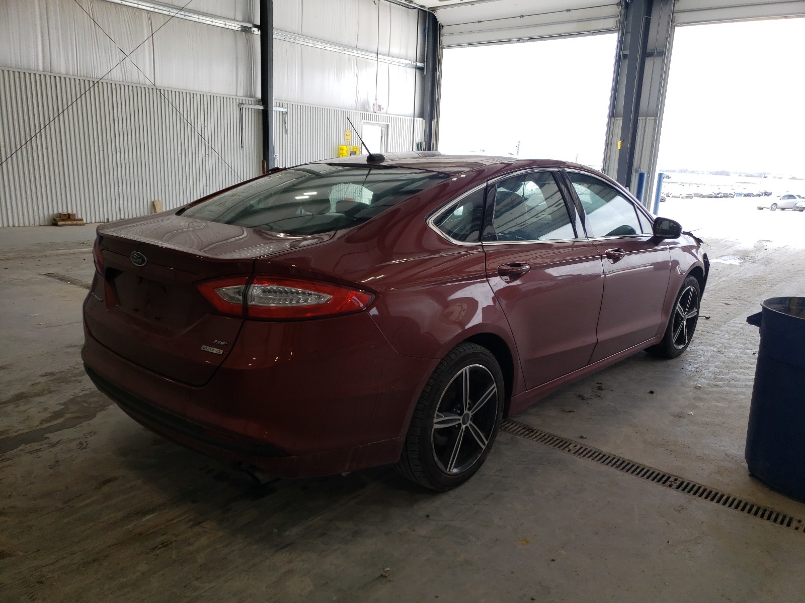 Photo 4 from auction – 2014 FORD FUSION SE with VIN 3FA6P0HDXER174605