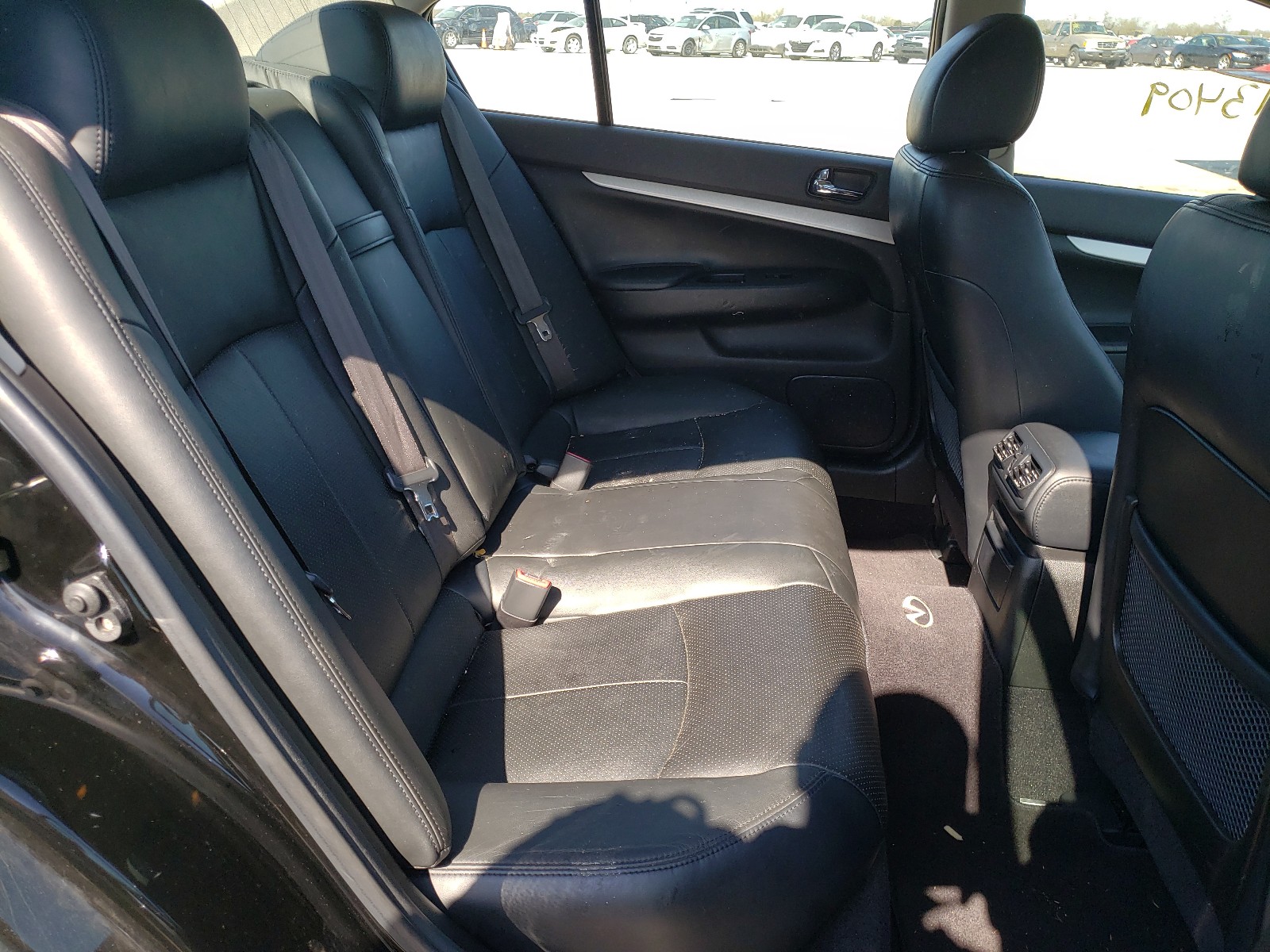 Photo 6 from auction – 2009 INFINITI G37 BASE with VIN JNKCV61E49M013916
