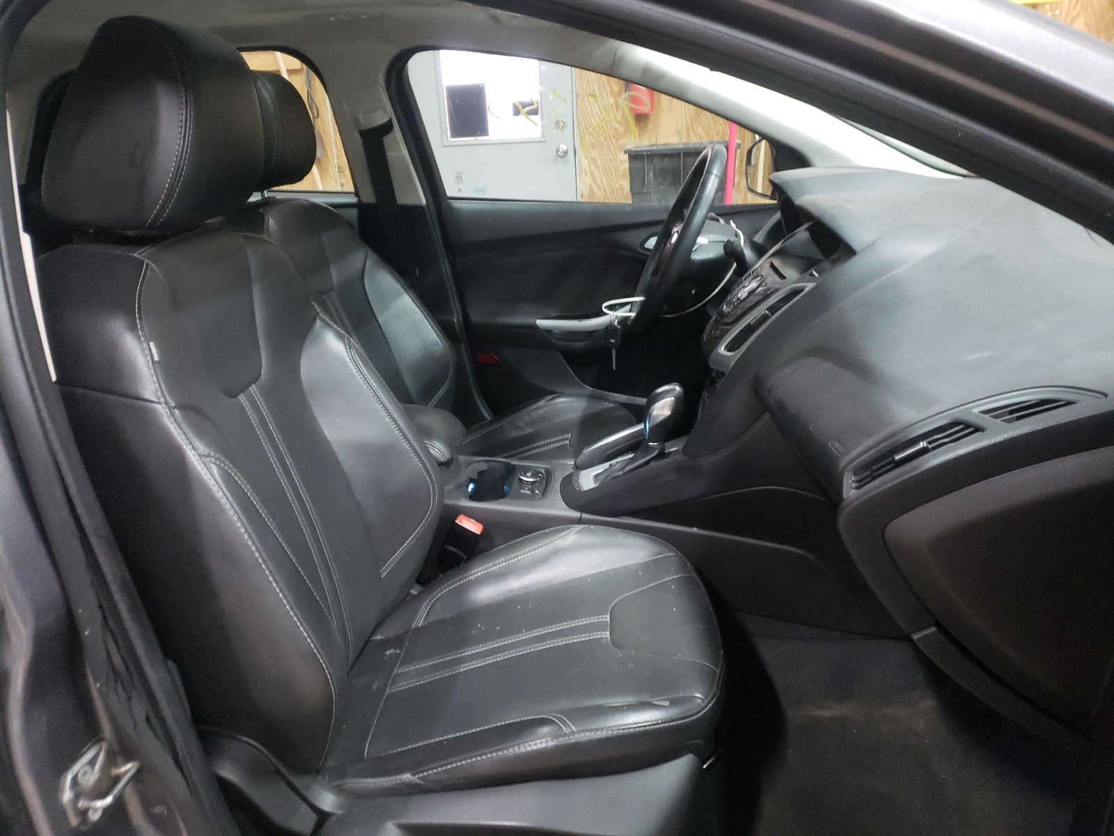 Фото 5 с аукциона – 2013 FORD FOCUS SE с VIN 1FADP3F24DL243022