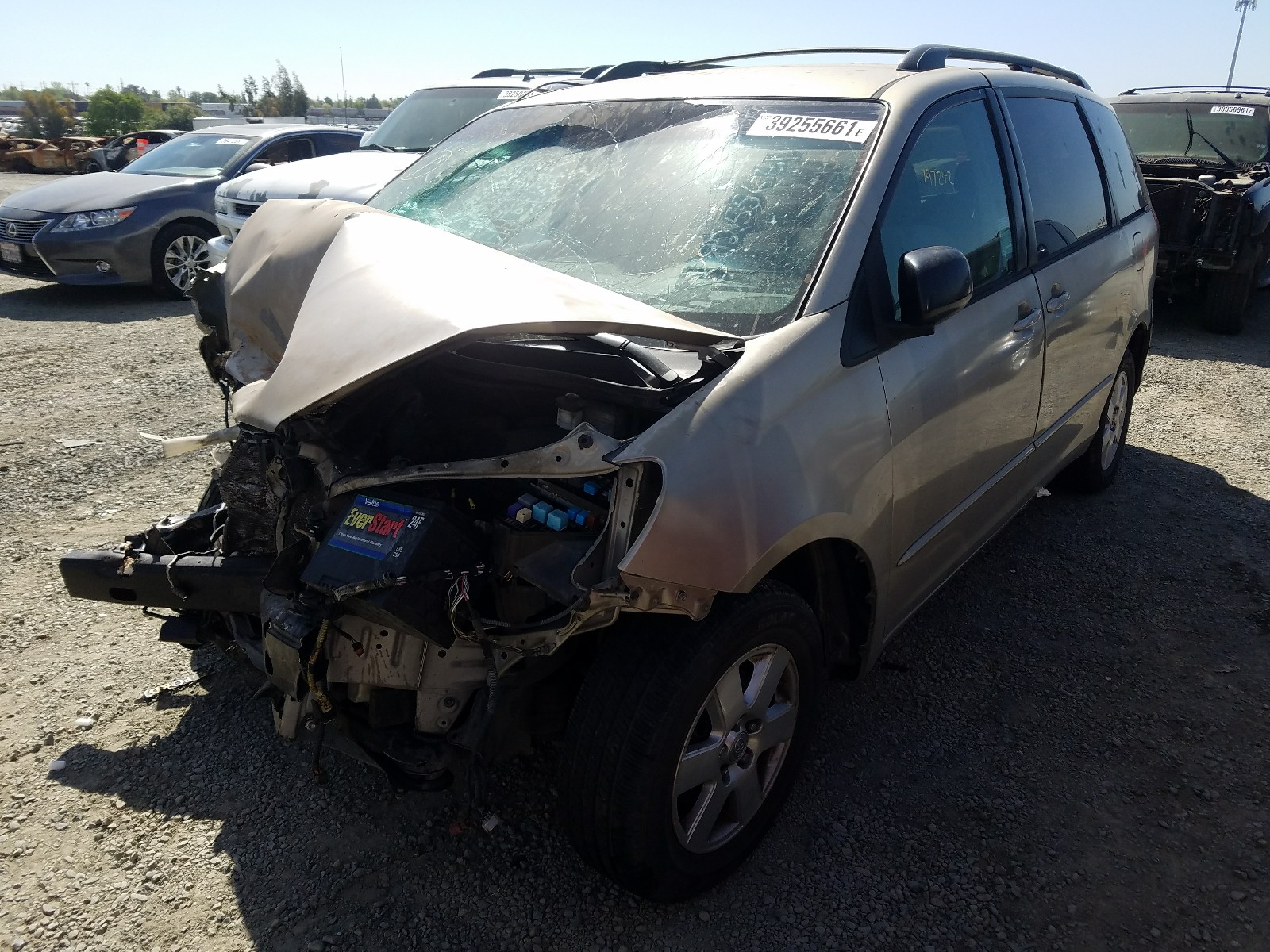 Photo 2 from auction – 2004 TOYOTA SIENNA CE with VIN 5TDZA23C04S162512