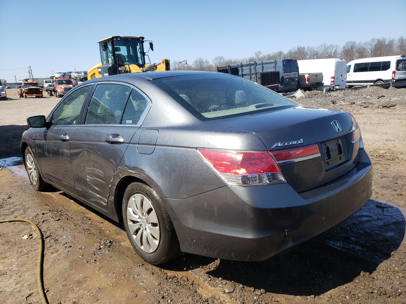 Photo 3 from auction – 2011 HONDA ACCORD LX with VIN 1HGCP2F37BA012165