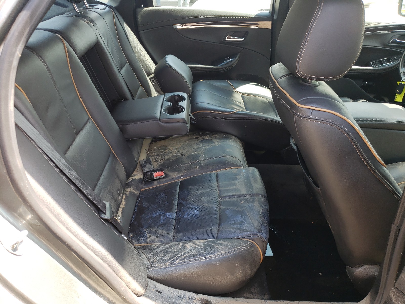 Photo 6 from auction – 2016 CHEVROLET IMPALA LTZ with VIN 1G1145S36GU105974